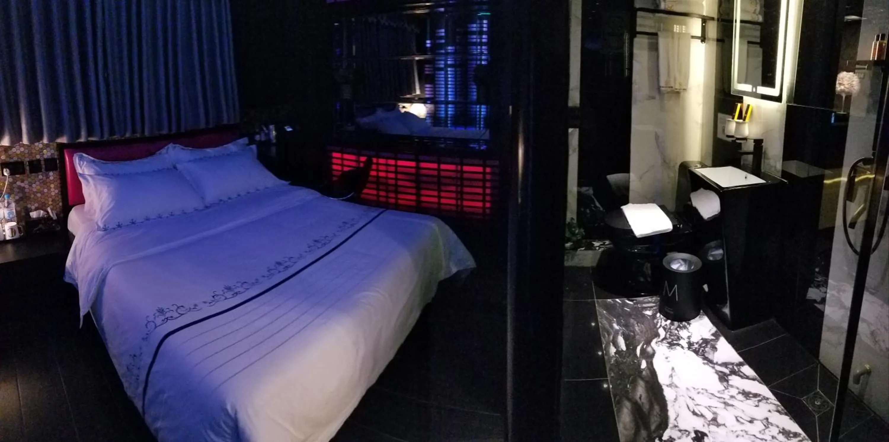 Bed in Star City Hotel