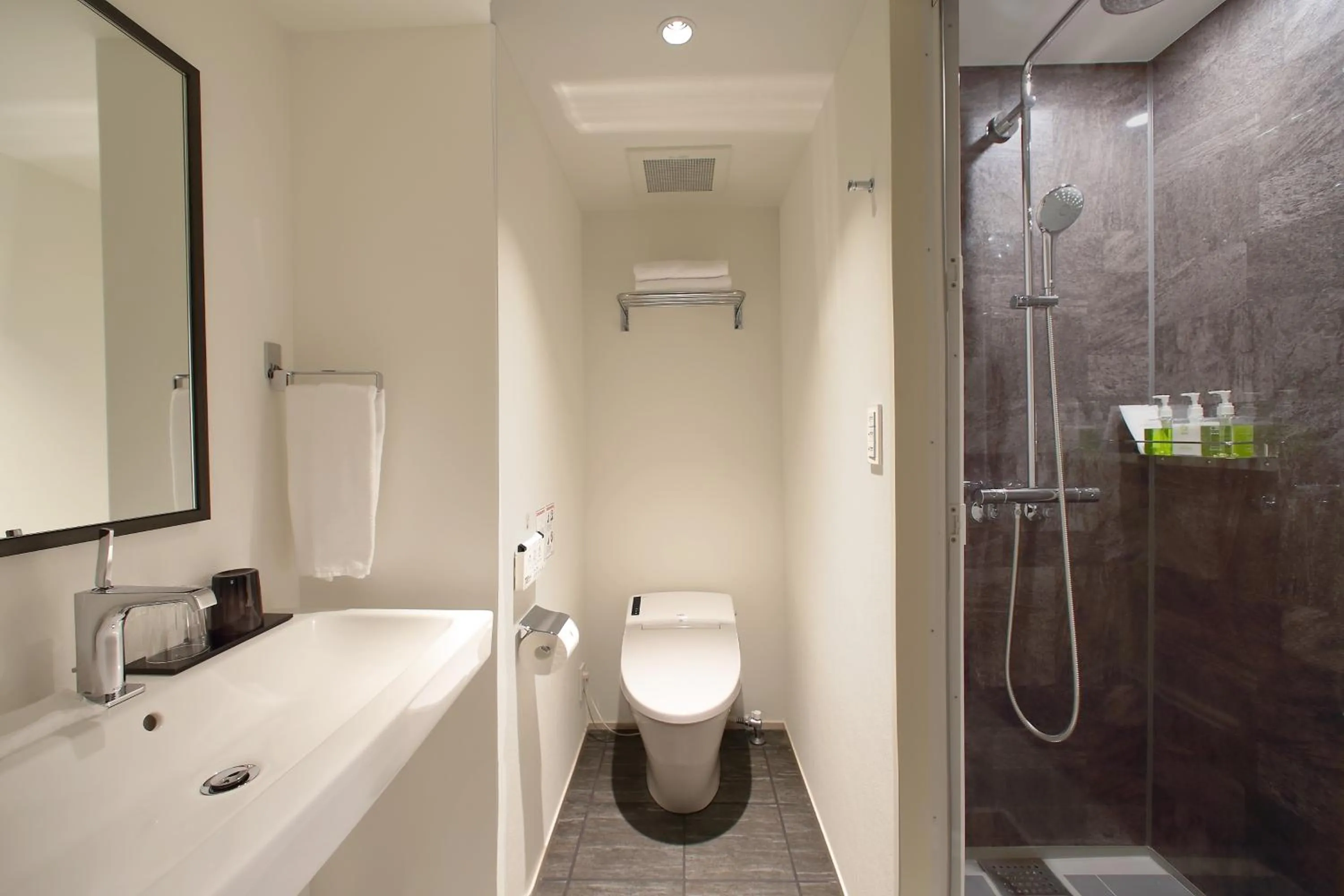 Bathroom in ORIENTAL HOTEL KYOTO ROKUJO