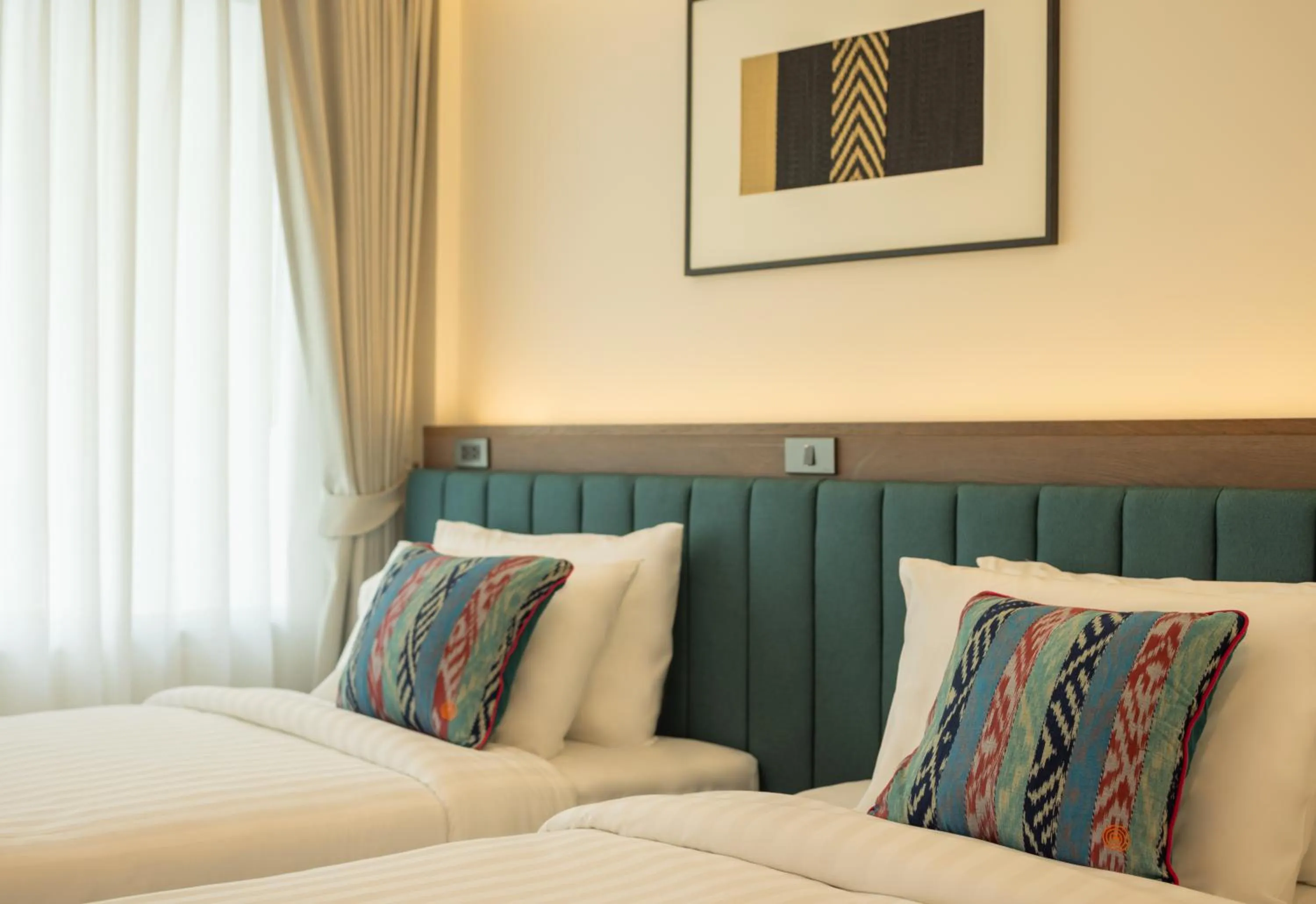 Seating area, Bed in SOVA Hotel Bangkok