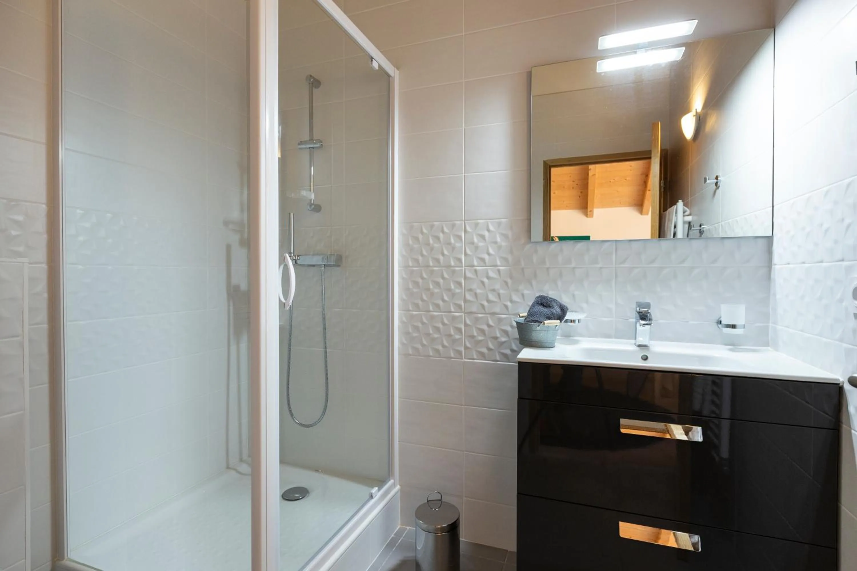 Shower in TERRESENS - Le Saphir