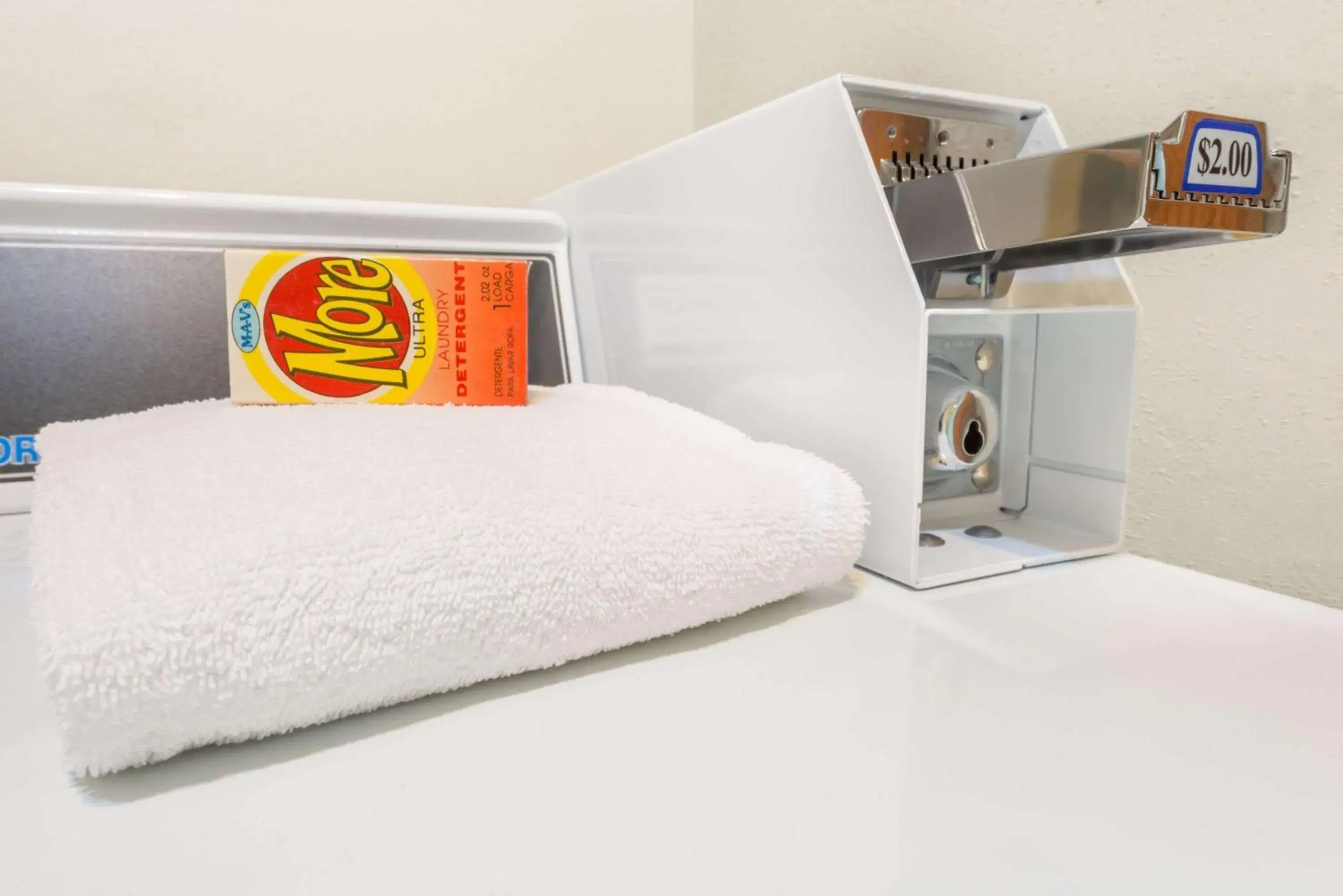 On site, Bed in Super 8 by Wyndham Smithville Kansas City On site, Bed in Super 8 by Wyndham Smithville Kansas City