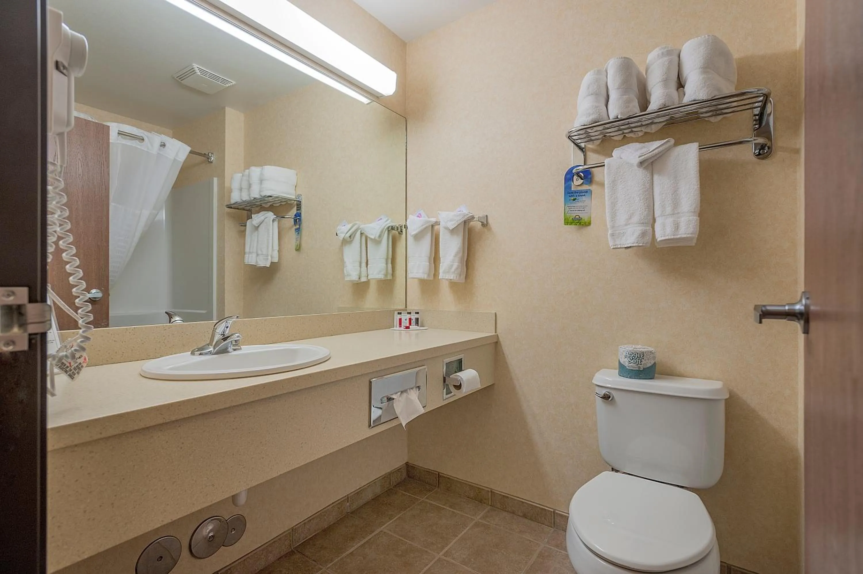 Toilet in Days Inn by Wyndham Manitou Springs