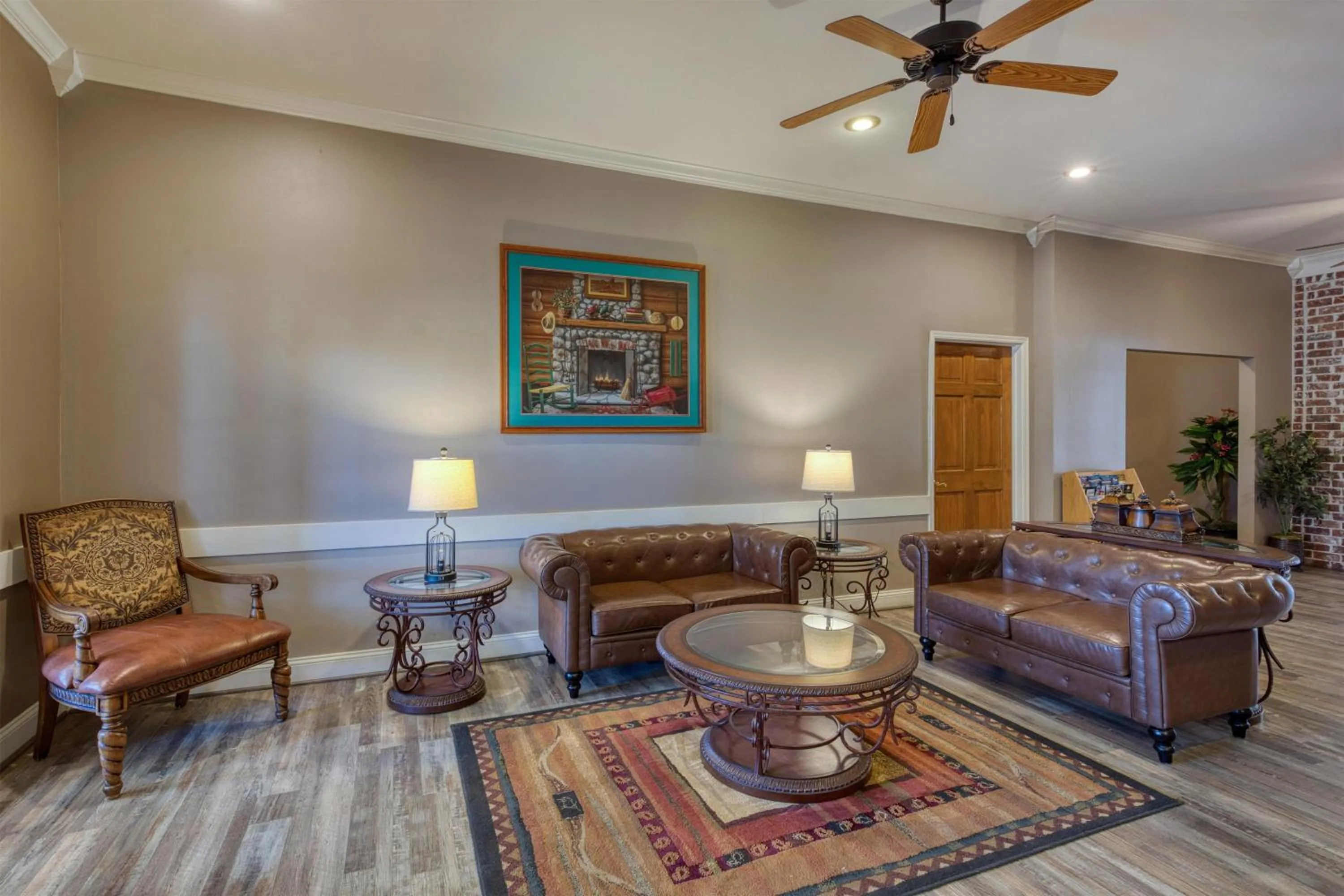 Lobby or reception in SureStay Hotel by Best Western Leesville