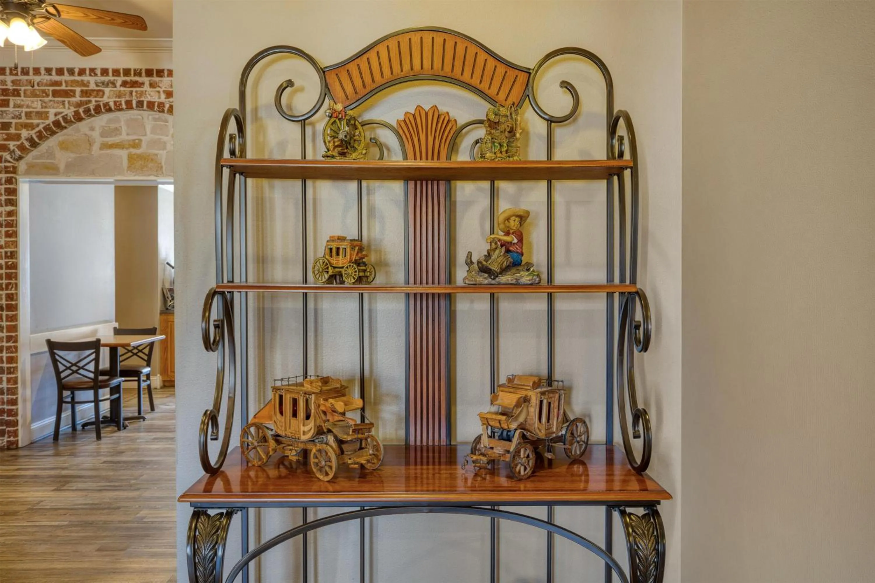 Lobby or reception in SureStay Hotel by Best Western Leesville