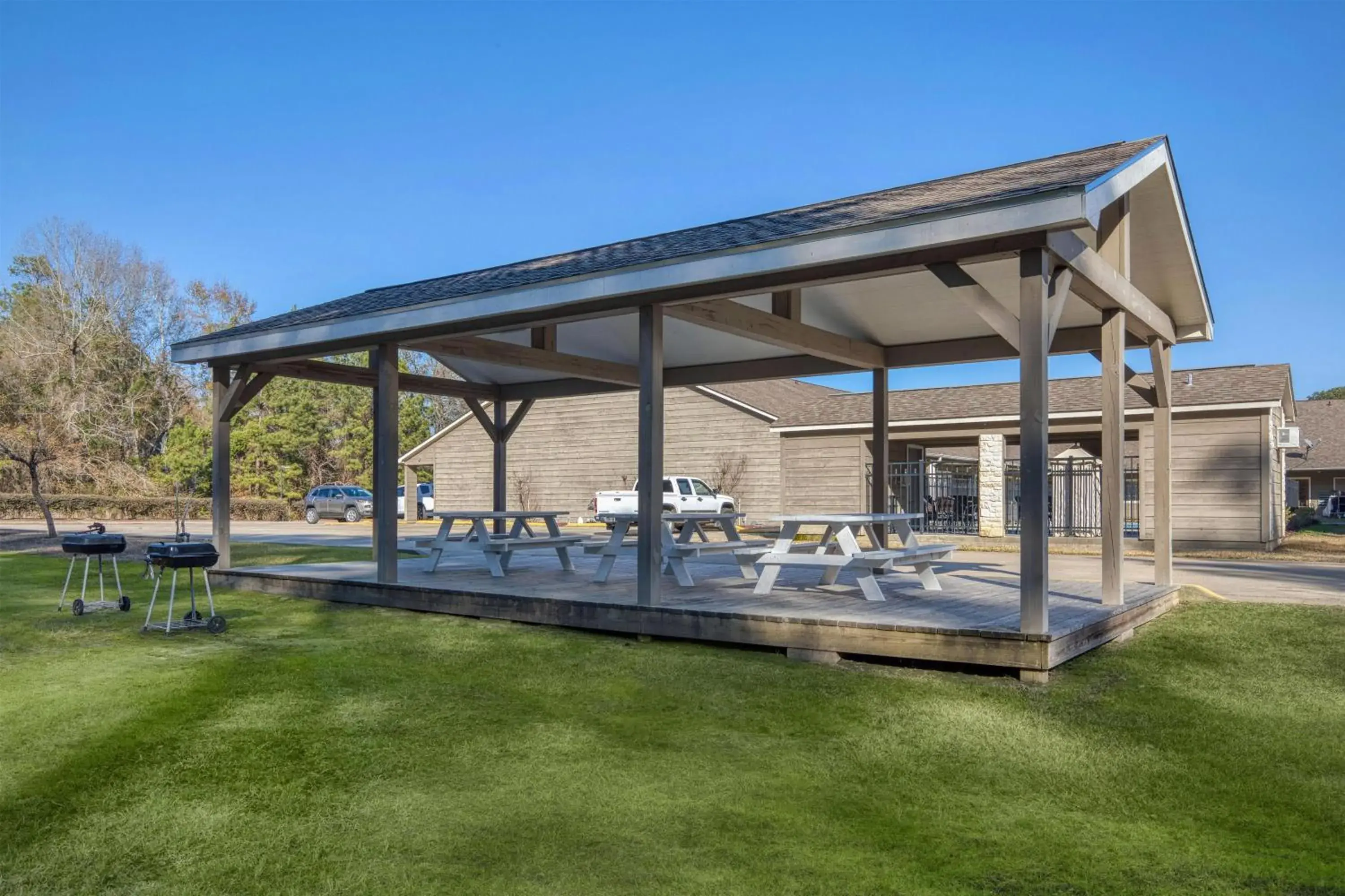 Property building in SureStay Hotel by Best Western Leesville Property building in SureStay Hotel by Best Western Leesville