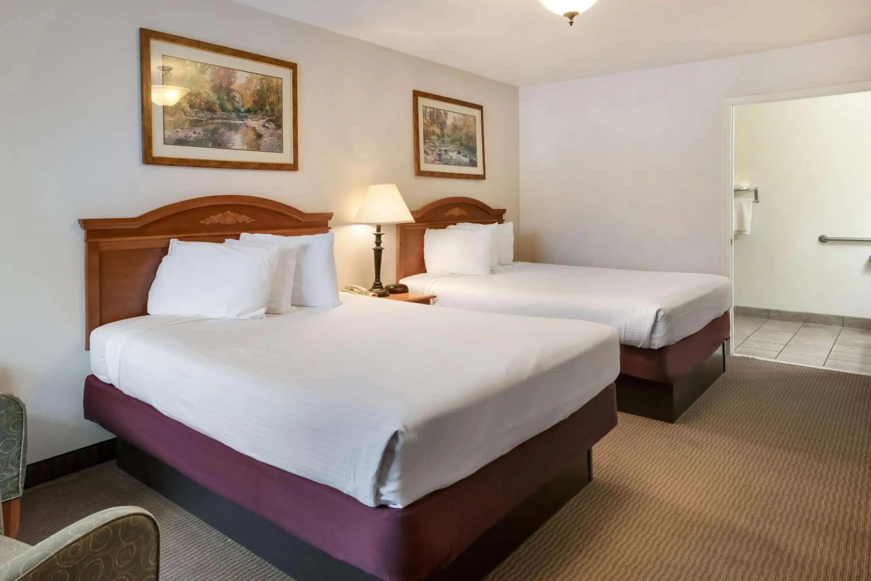 Queen Room with Two Queen Beds with Bath Tub - Mobility Accessible/Non-Smoking in SureStay Hotel by Best Western Leesville Queen Room with Two Queen Beds with Bath Tub - Mobility Accessible/Non-Smoking in SureStay Hotel by Best Western Leesville