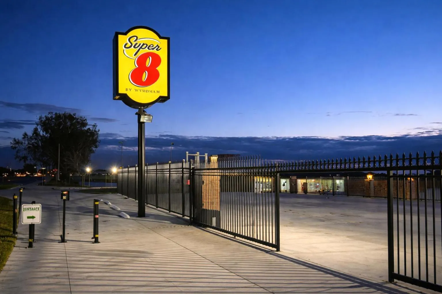 Property building in Super 8 by Wyndham Bakersfield CA Near Airport