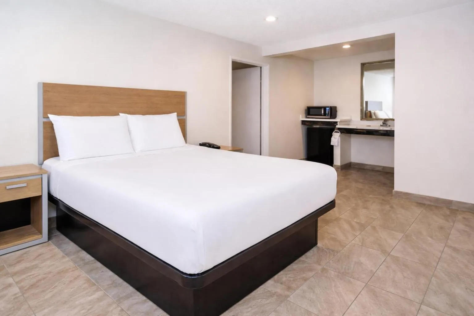 Bed in Super 8 by Wyndham Bakersfield CA Near Airport