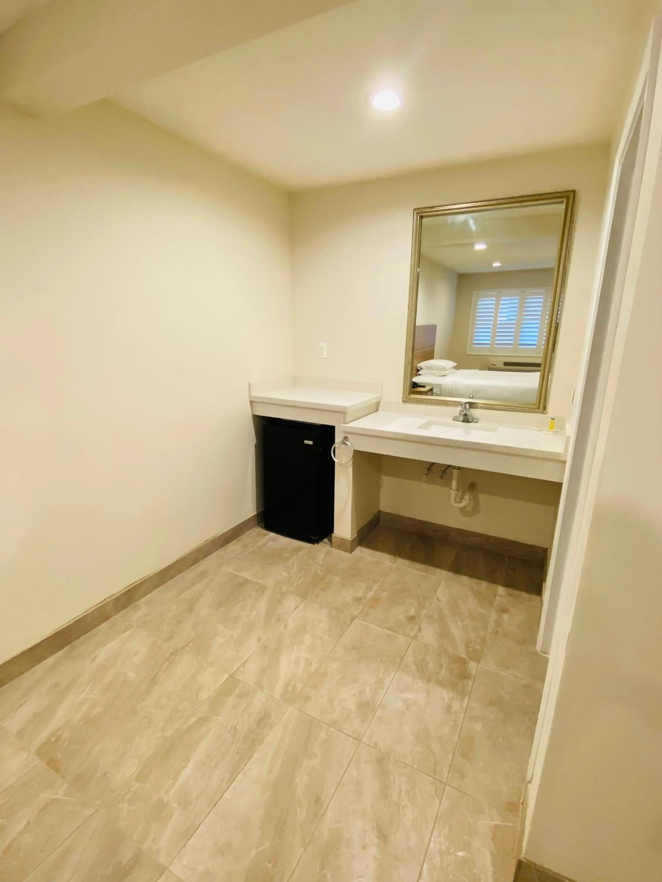 Bathroom in Super 8 by Wyndham Bakersfield CA