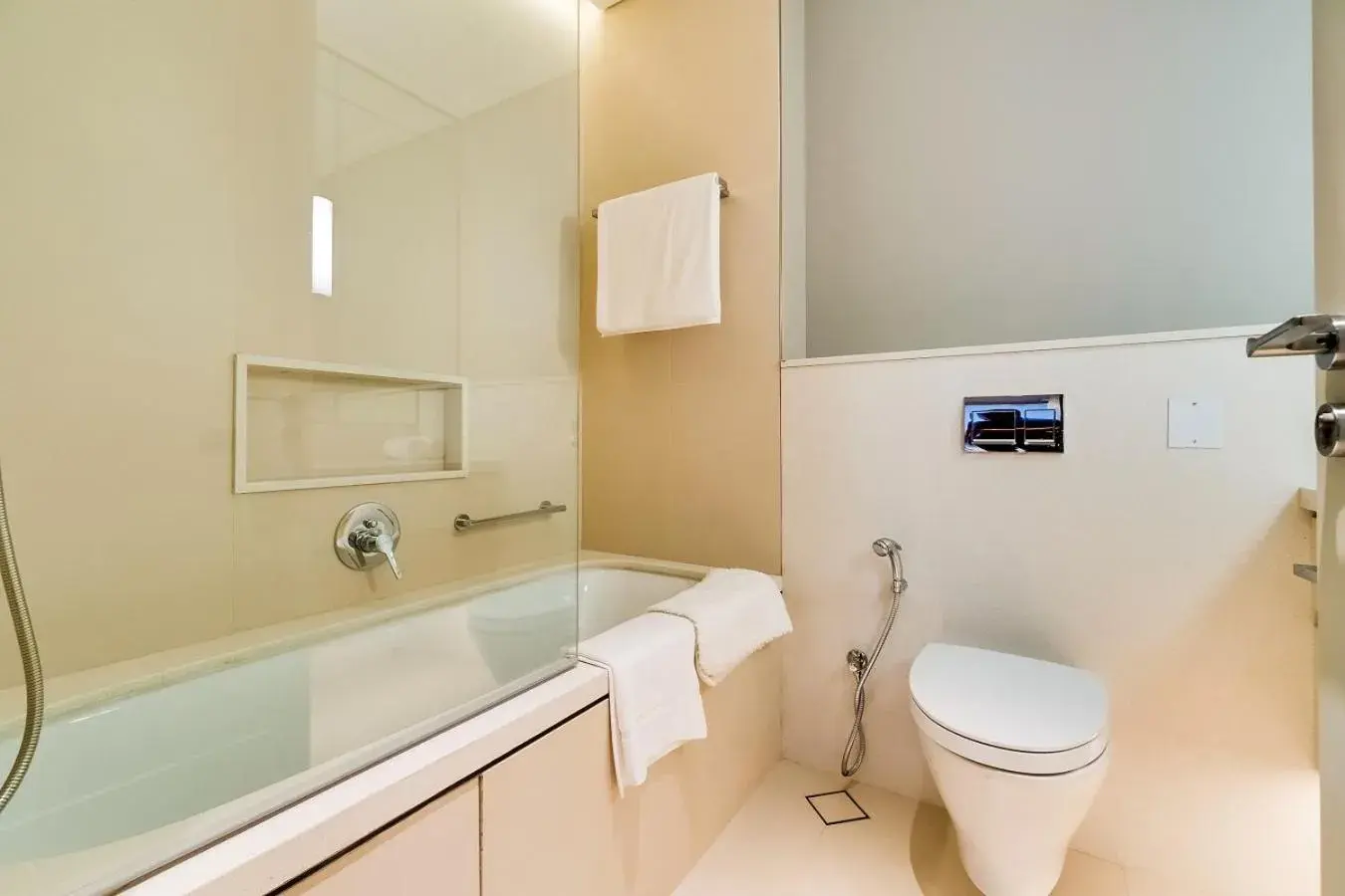 One-Bedroom Apartment City View in Vida Downtown Residences One-Bedroom Apartment City View in Vida Downtown Residences