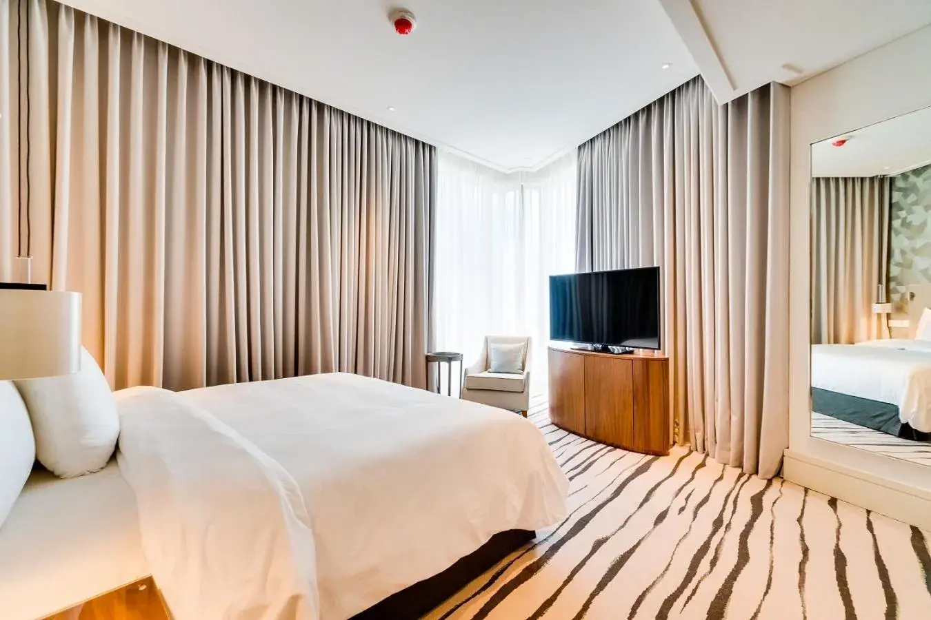 Two-Bedroom Apartment Partial Burj Khalifa View in Vida Downtown Residences Two-Bedroom Apartment Partial Burj Khalifa View in Vida Downtown Residences