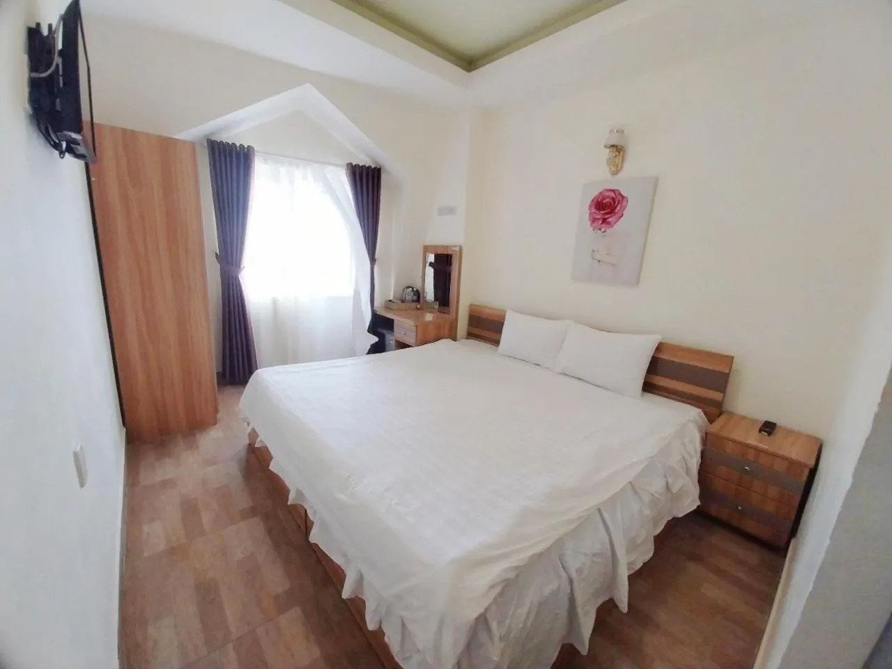 Bed in Vanilla Dalat Hotel