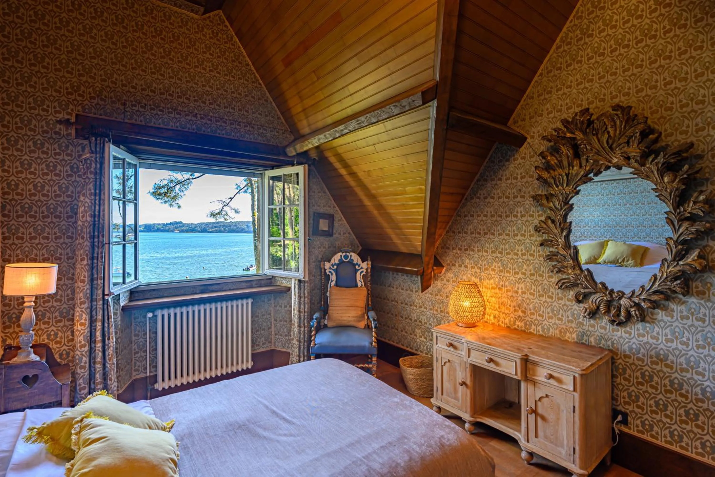 Bedroom, Bed in Le Manoir de Saint Brendan