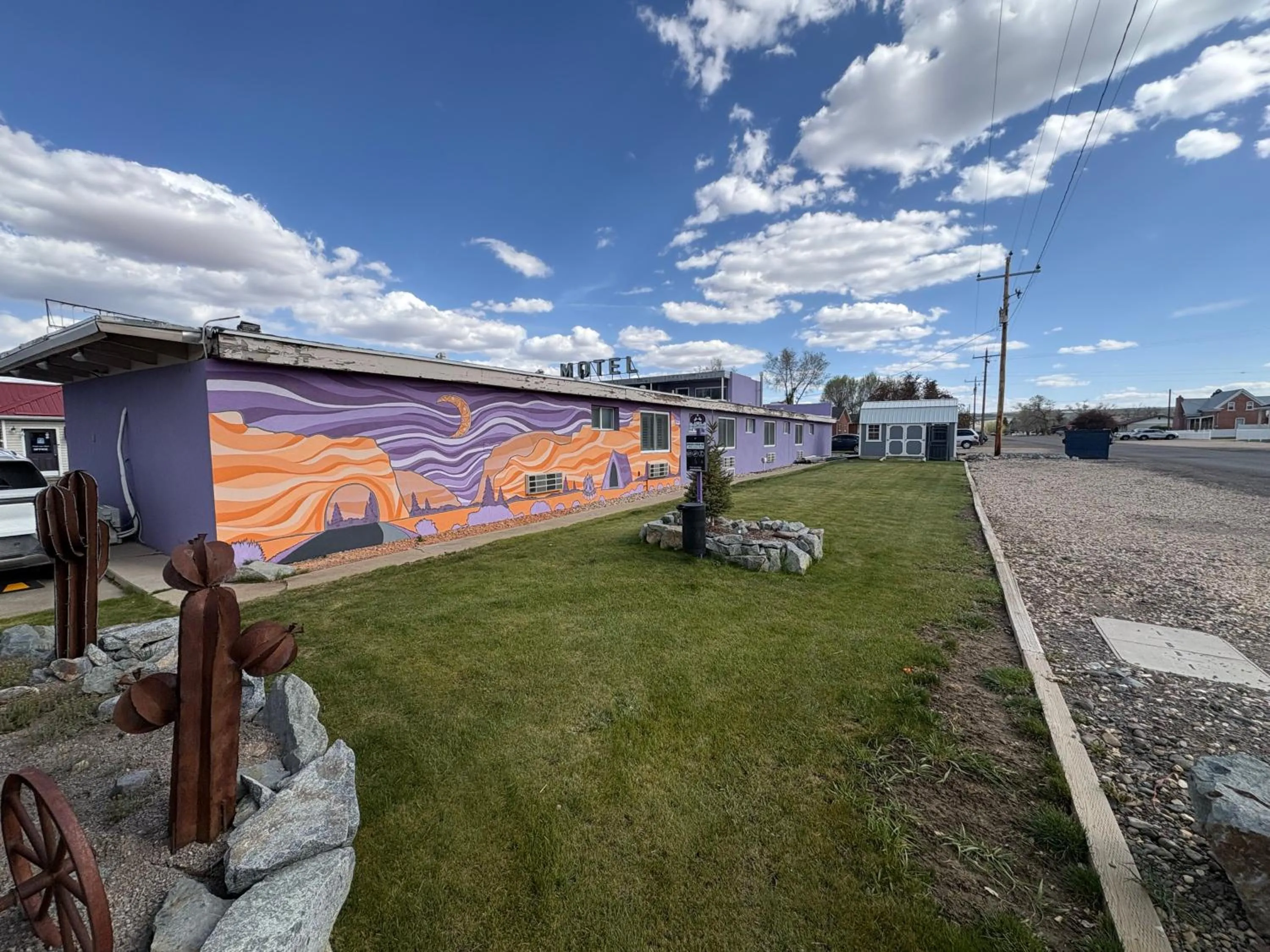 Purple Sage Motel