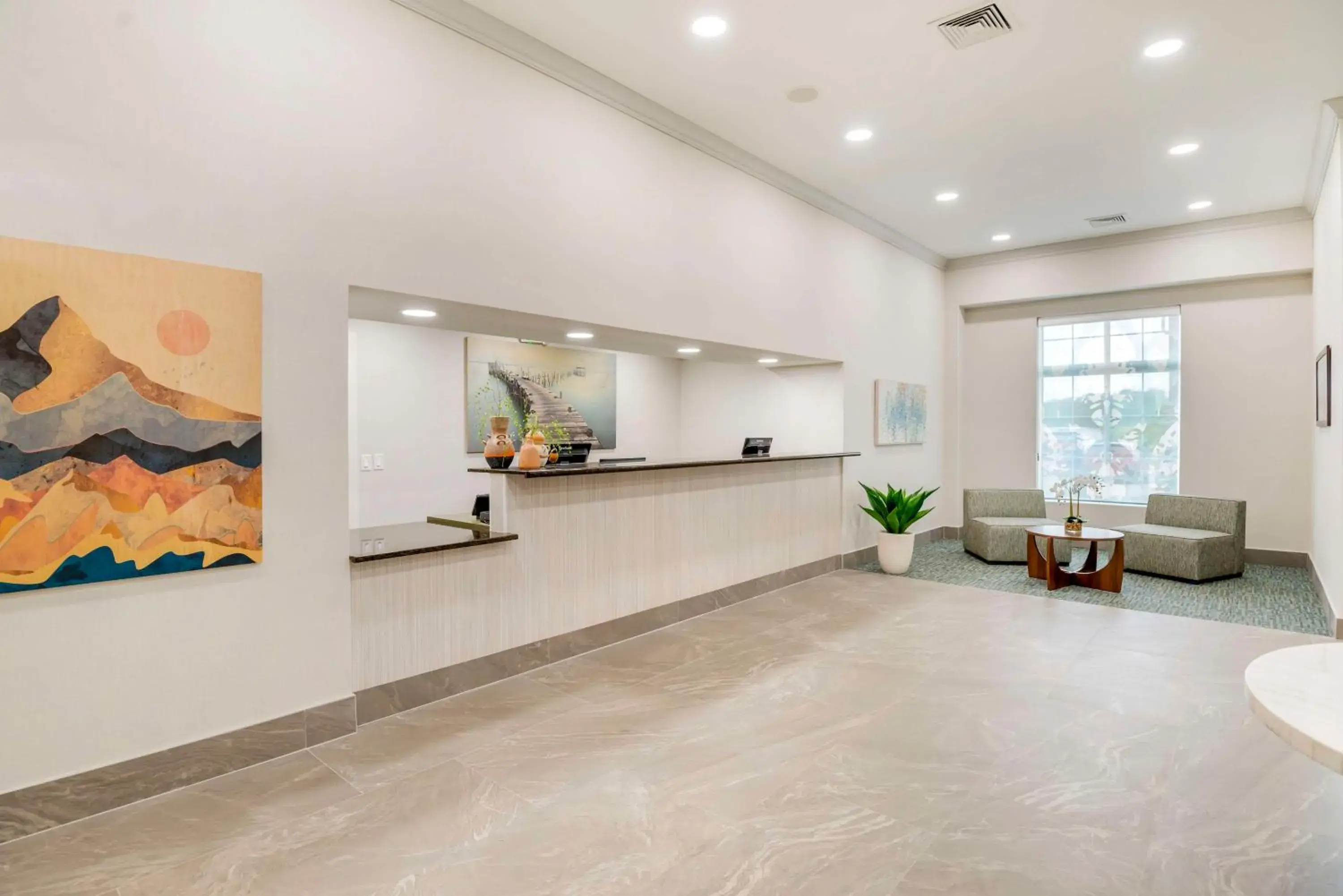 Lobby or reception in Best Western Plus Crossroads Inn & Suites Lobby or reception in Best Western Plus Crossroads Inn & Suites