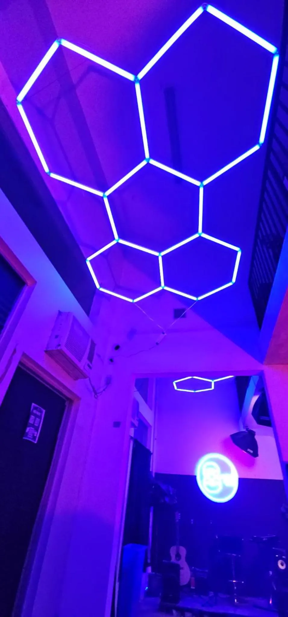 Lounge or bar in Artist Housing - Downtown