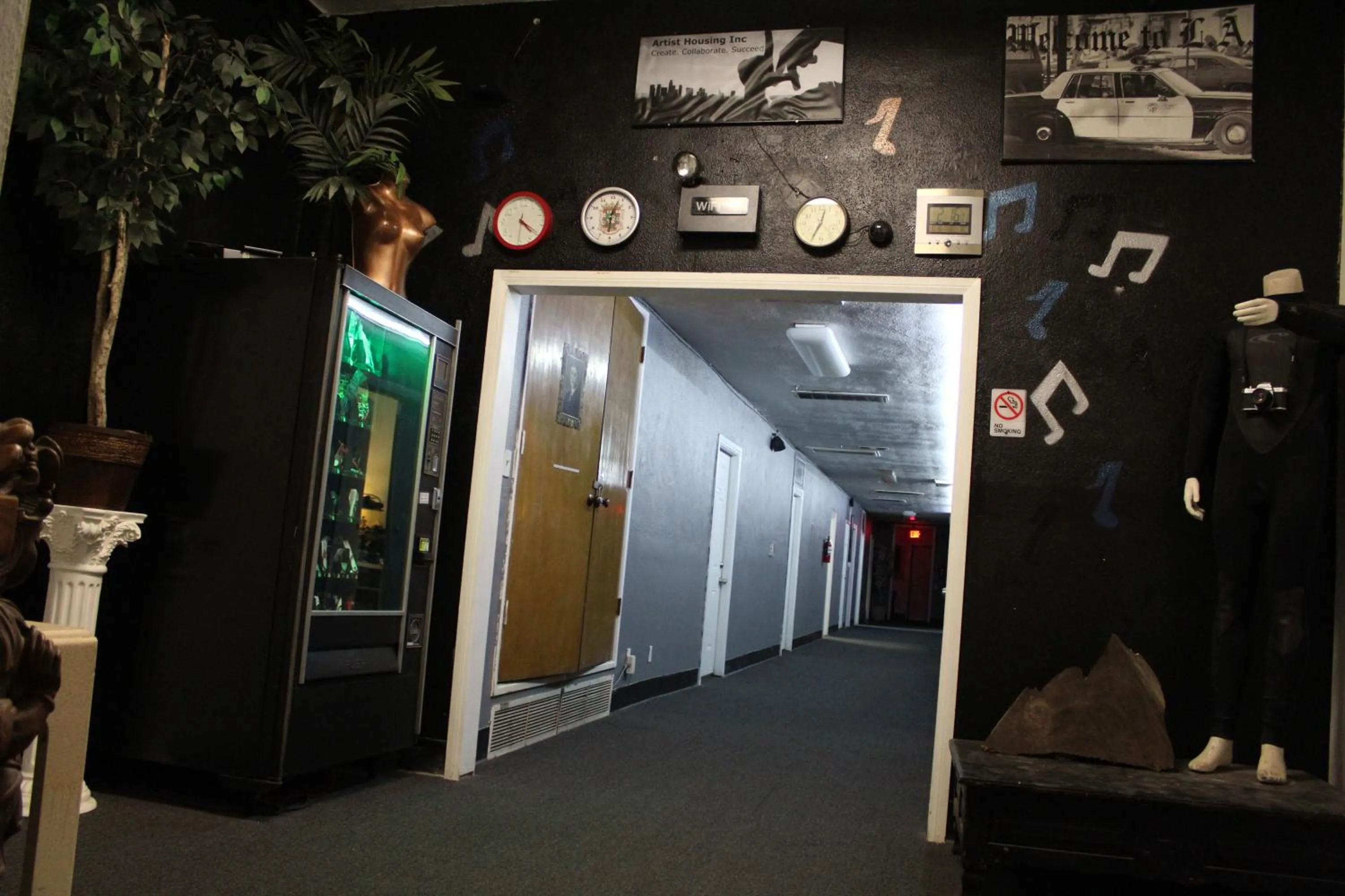 Property building in Artist Housing - Downtown