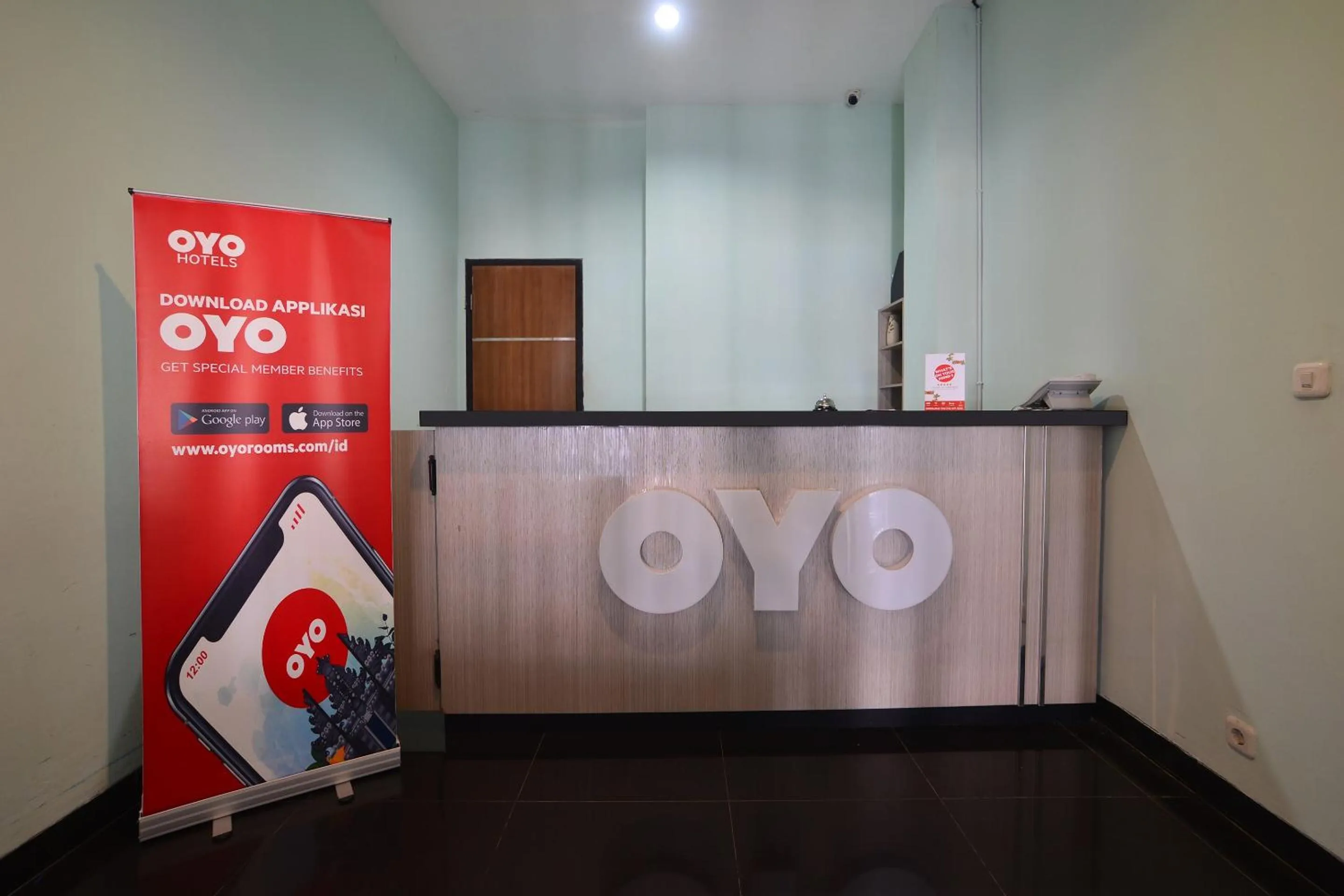 Lobby or reception in Hotel O Appartel Cempaka