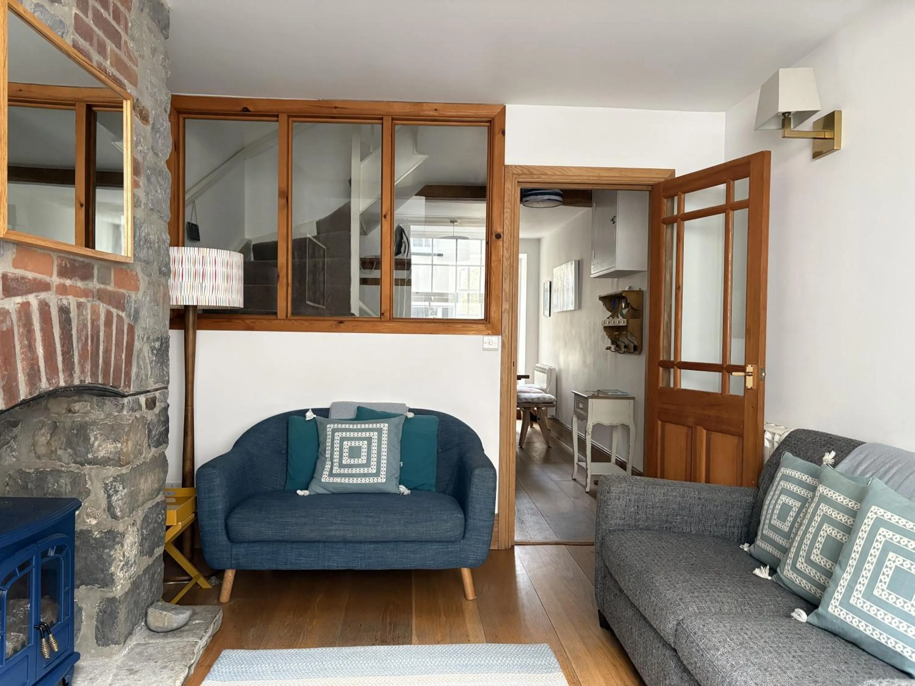 Property building in Teal House
