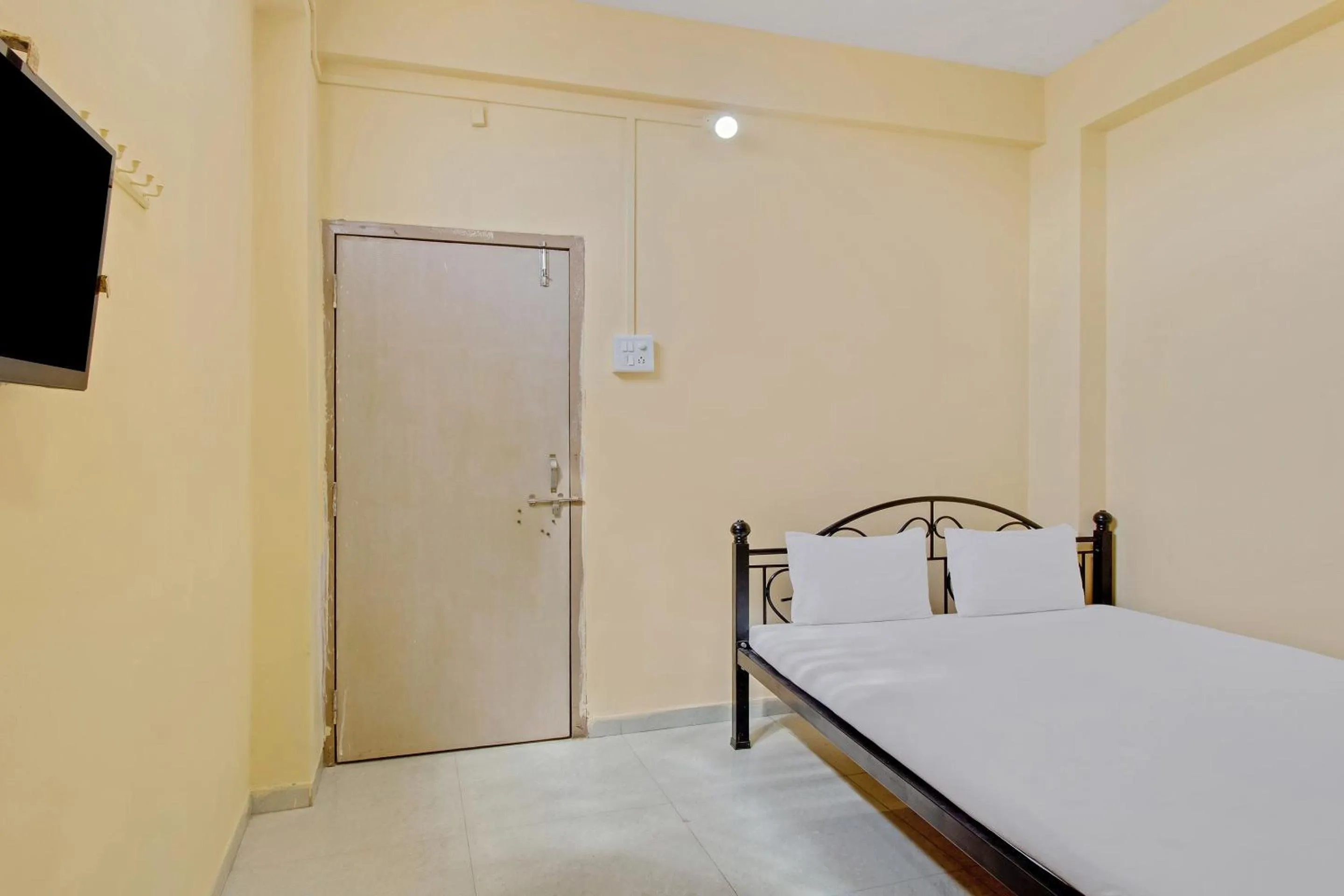 Bathroom in SPOT ON Sahara Yatri Niwas