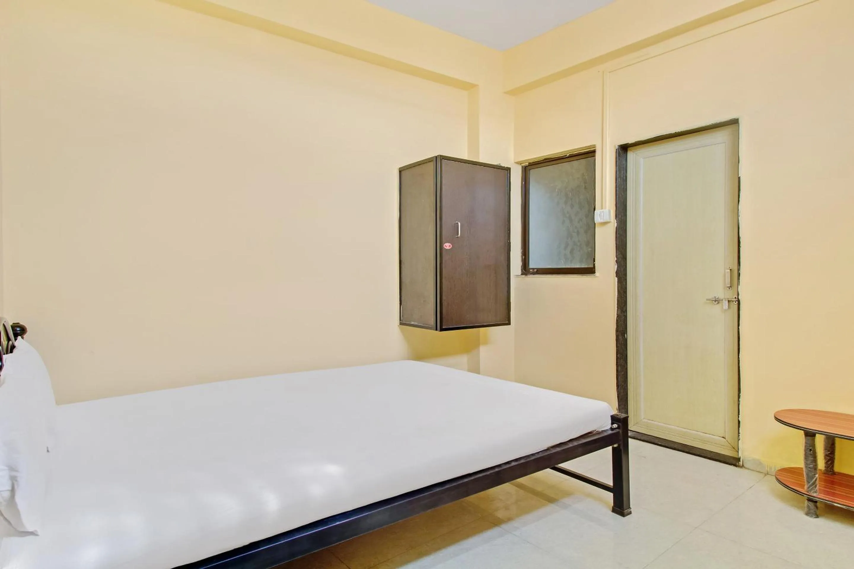 Bedroom in SPOT ON Sahara Yatri Niwas