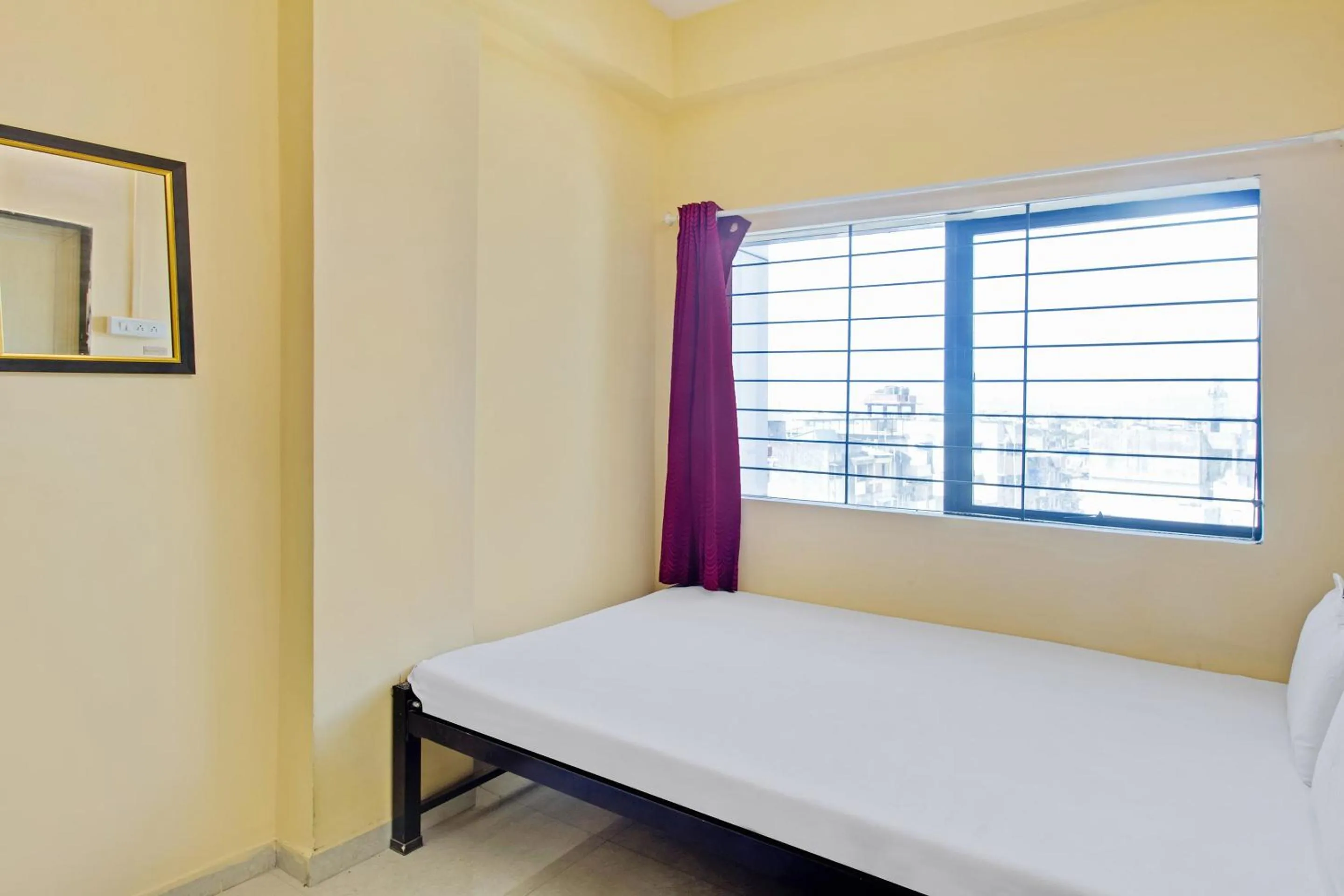 Bedroom in SPOT ON Sahara Yatri Niwas