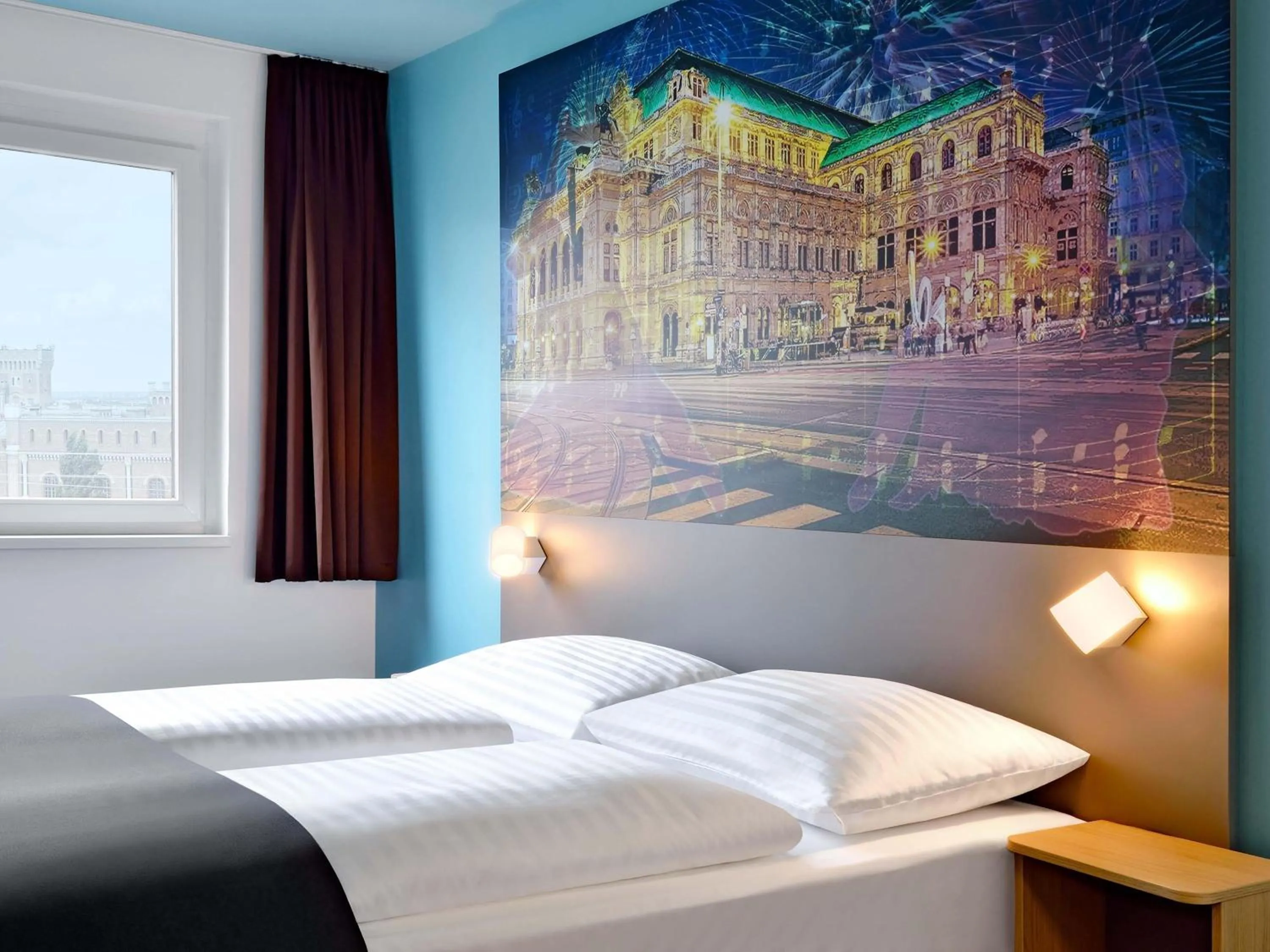 Photo of the whole room, Bed in B&B Hotel Wien-Hbf