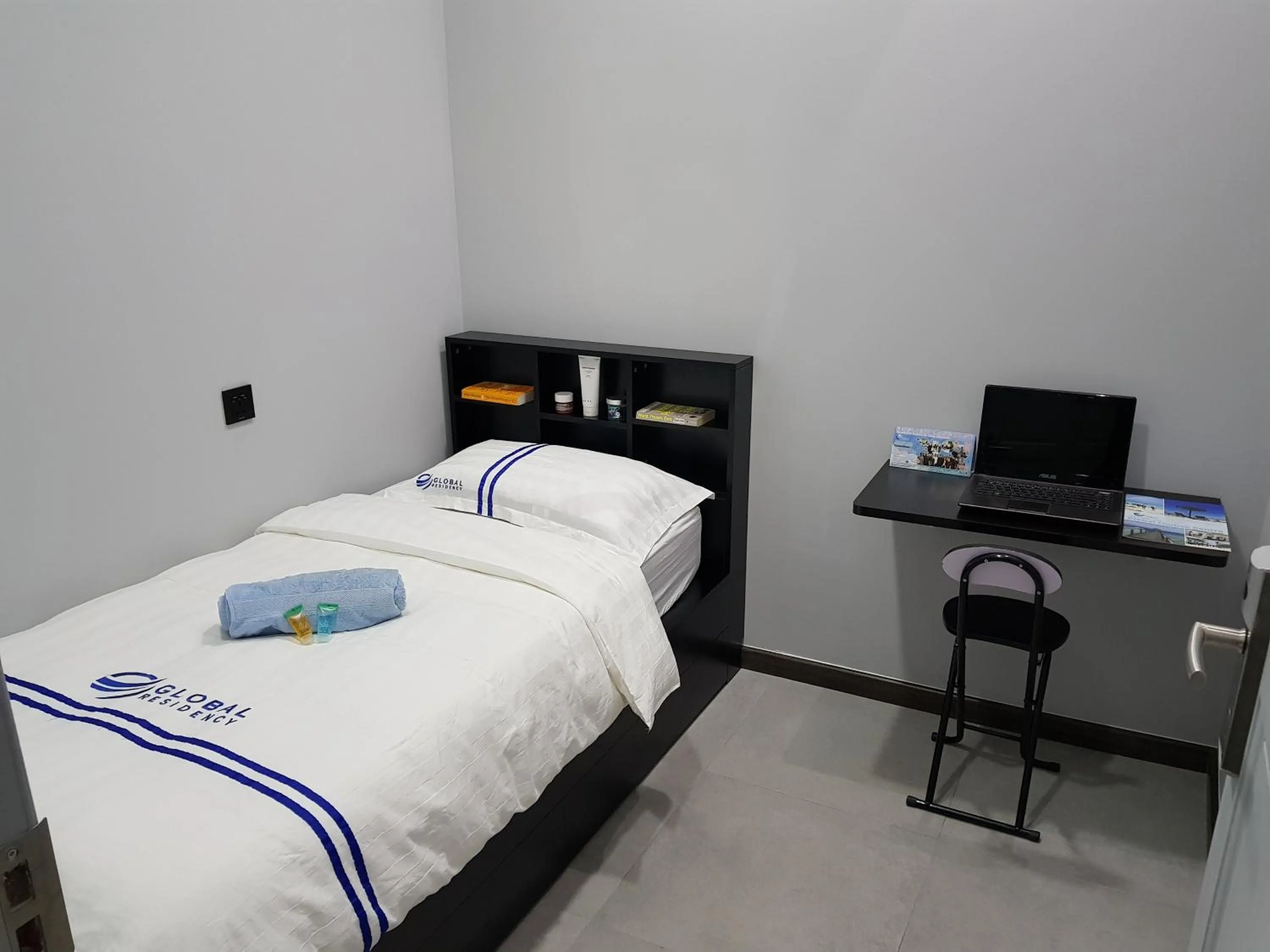 Bed in Global Residency