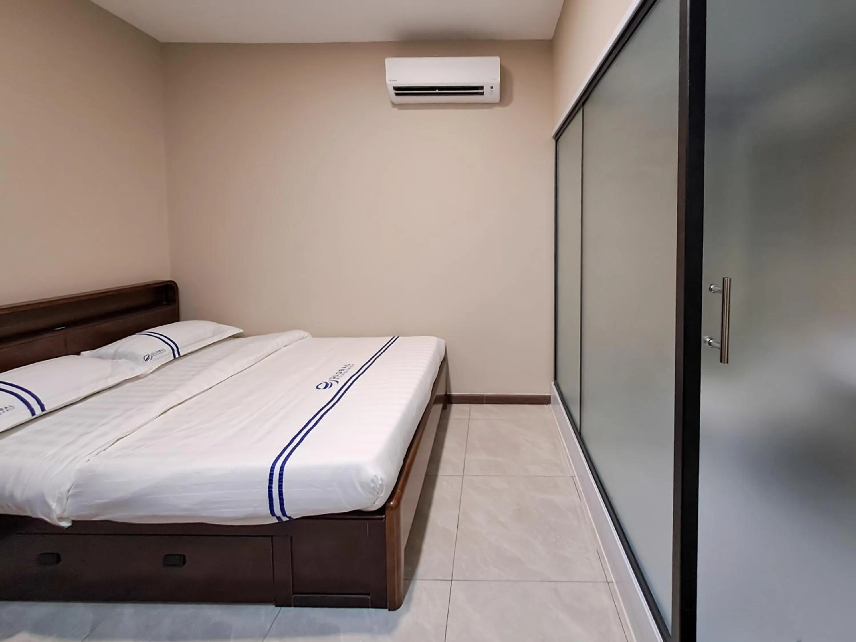 Bed in Global Residency