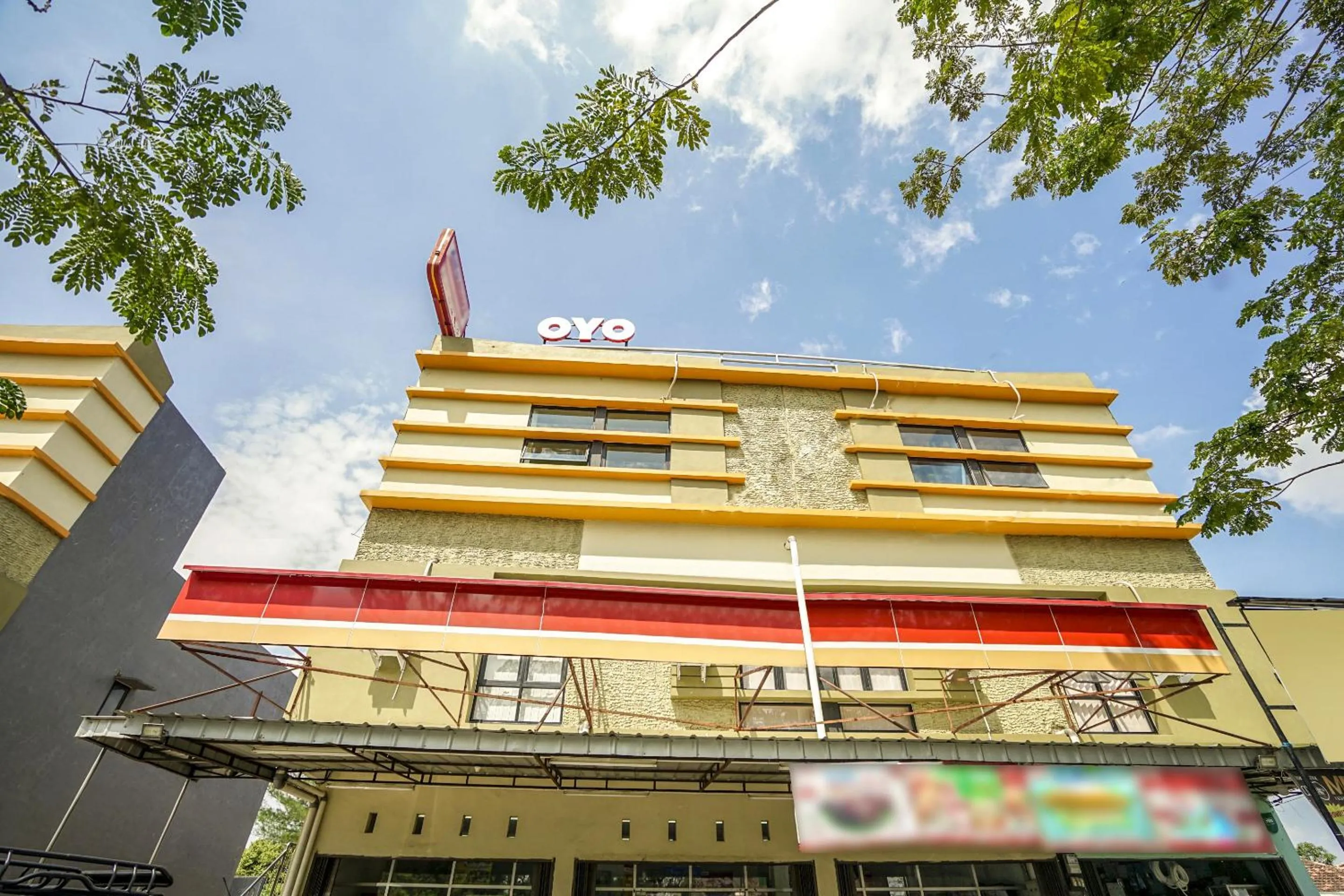 Facade/entrance in OYO Life 570 Pesona Asri Homestay Syariah