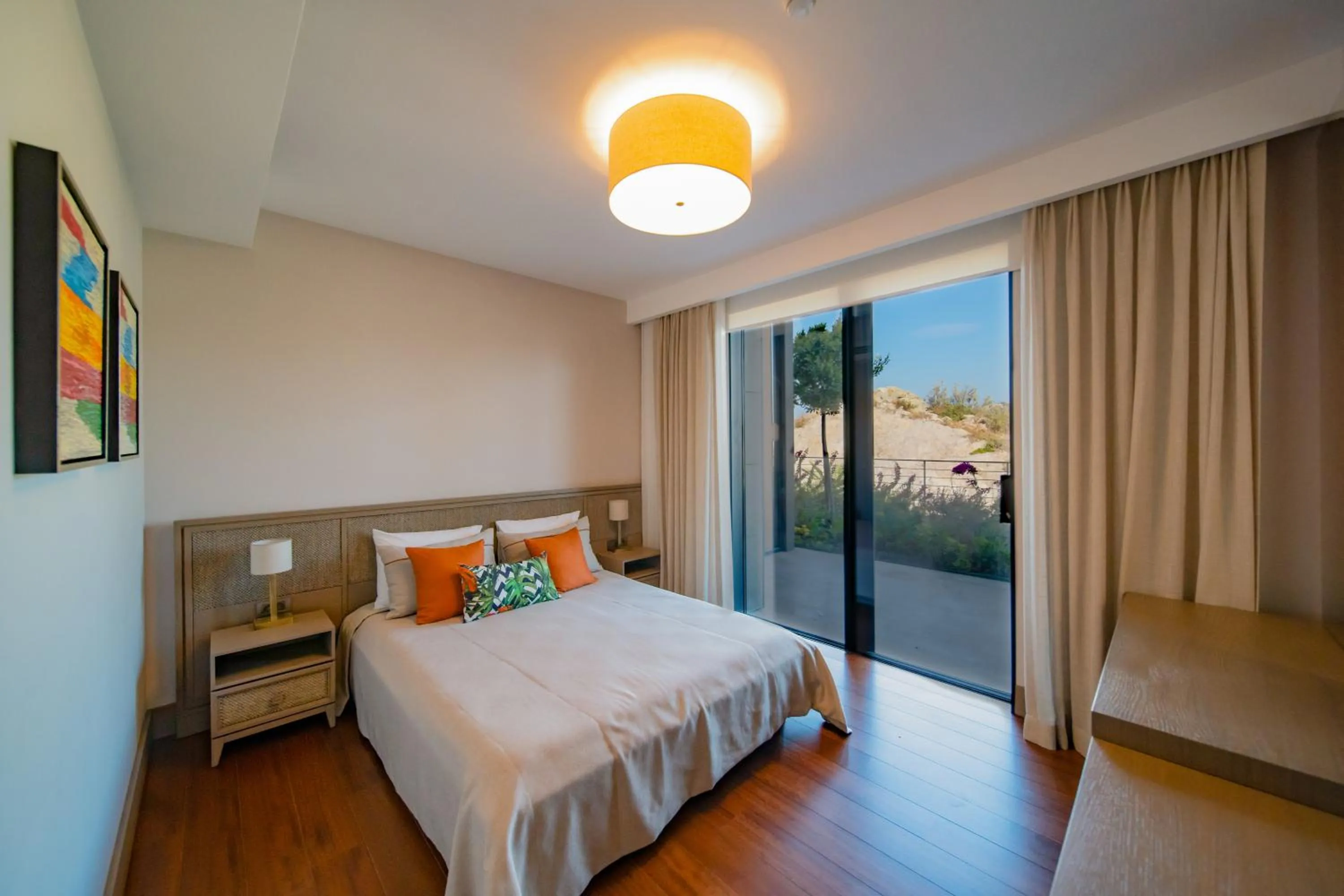 Bedroom, Bed in Mare Deluxe Residences & Villas