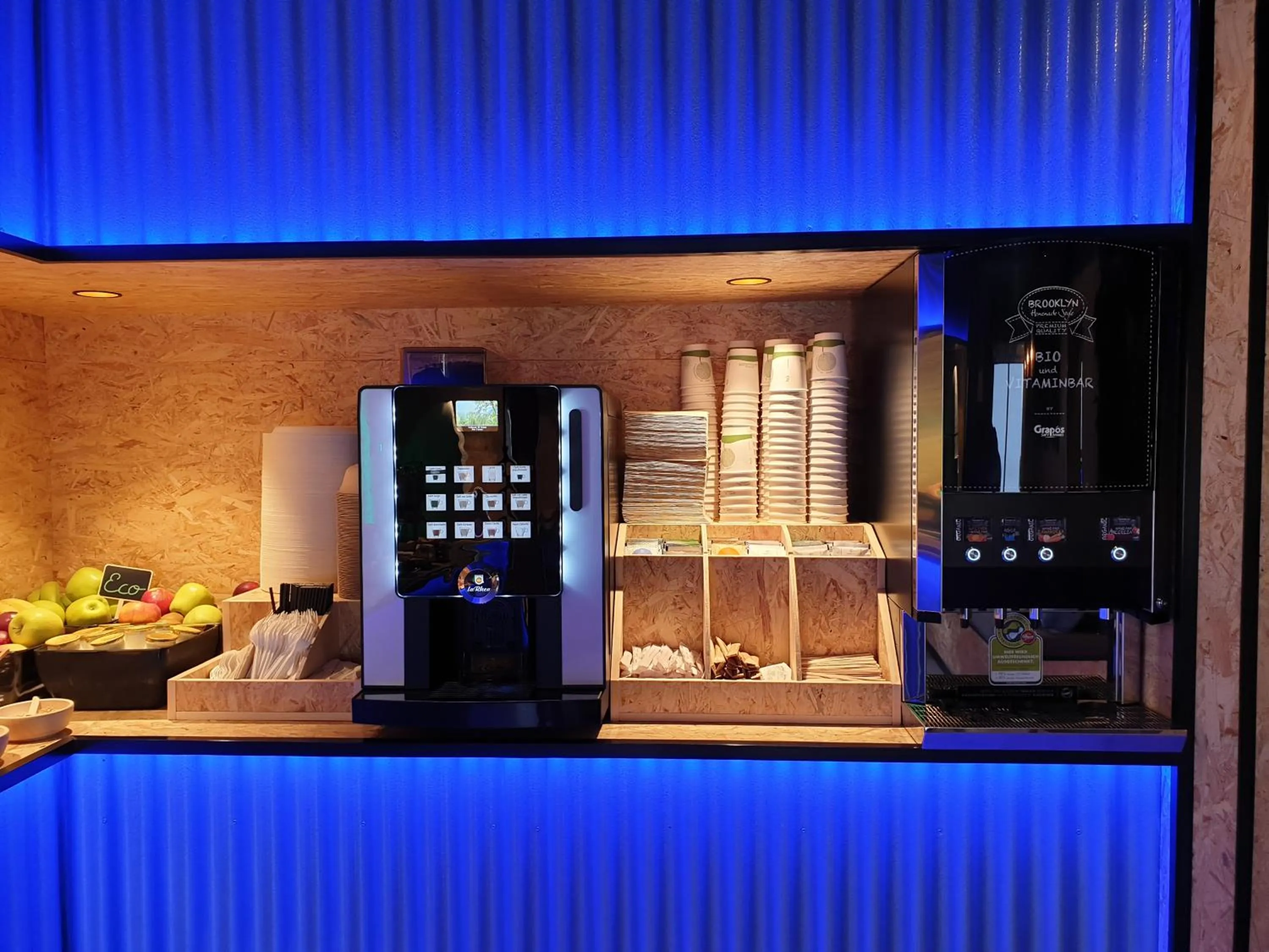 Coffee/tea facilities in MB Hostels Premium ECO - Adults Recommended