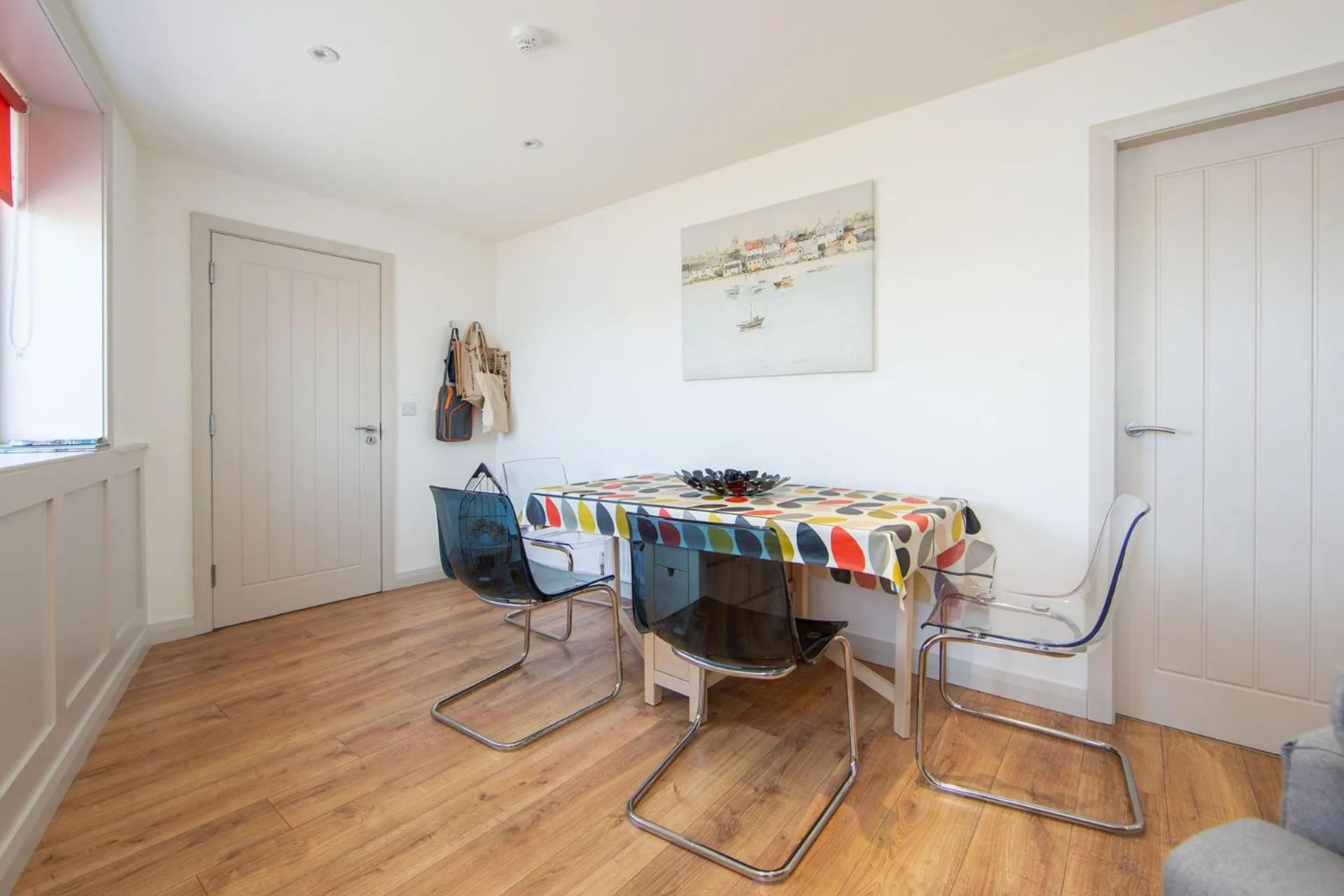 Dining area in The Anchor Apartments