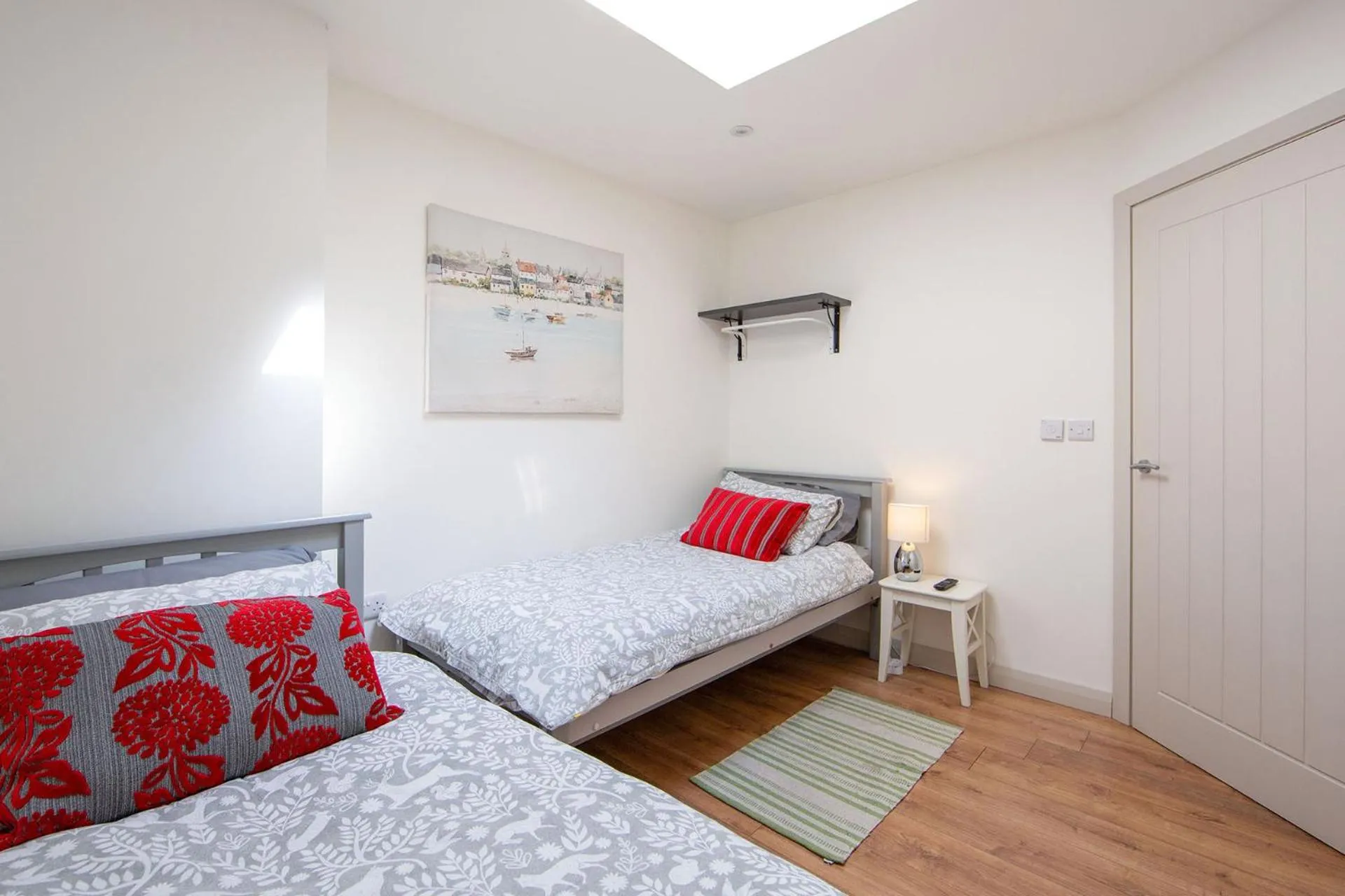 Bedroom, Bed in The Anchor Apartments