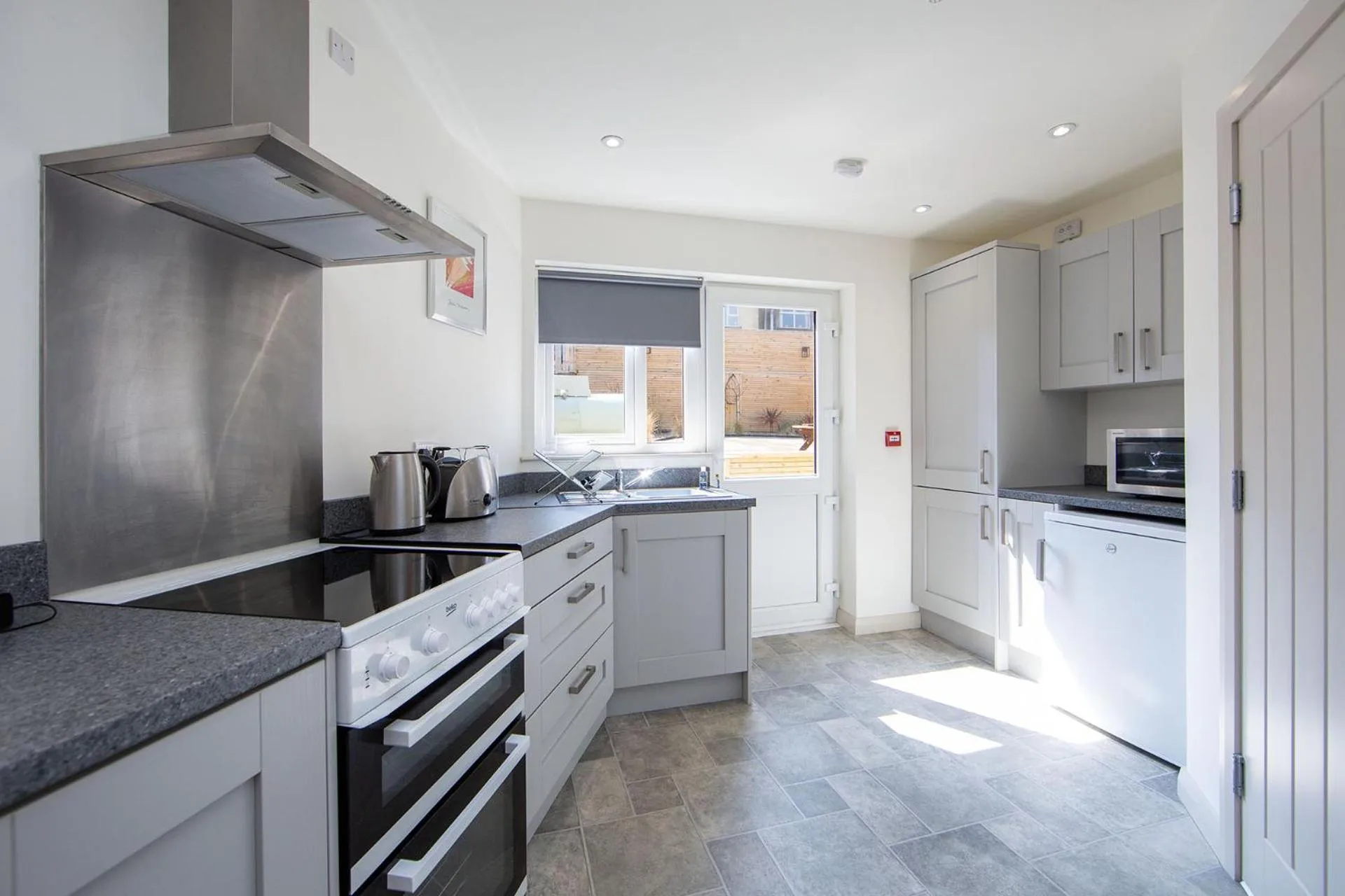 Kitchen or kitchenette in The Anchor Apartments