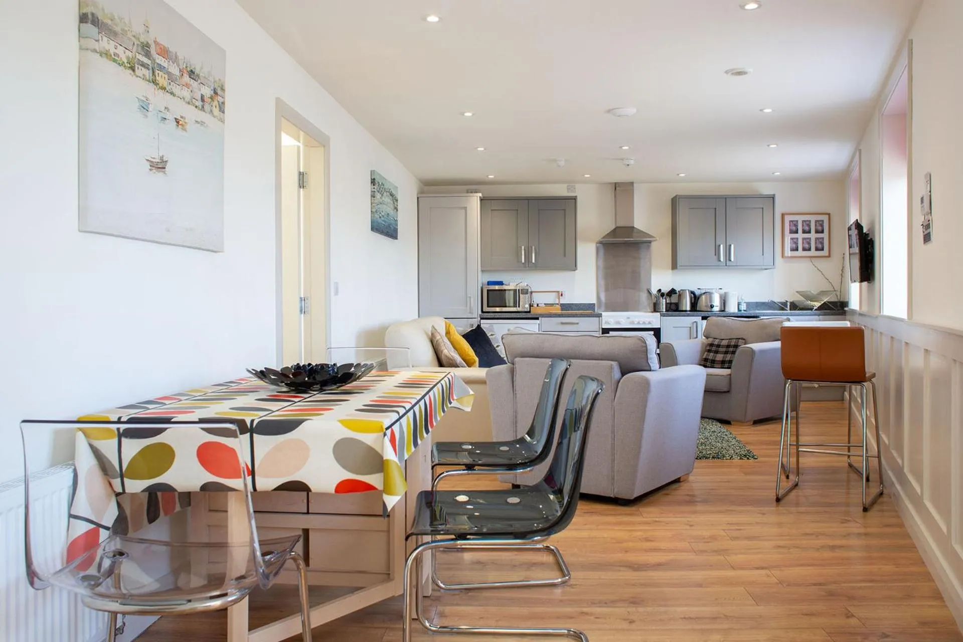 Dining area in The Anchor Apartments