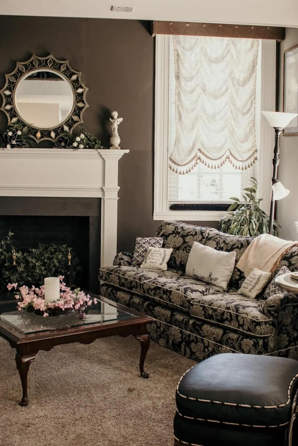 The Richard Johnston Inn & 1890 Caroline House