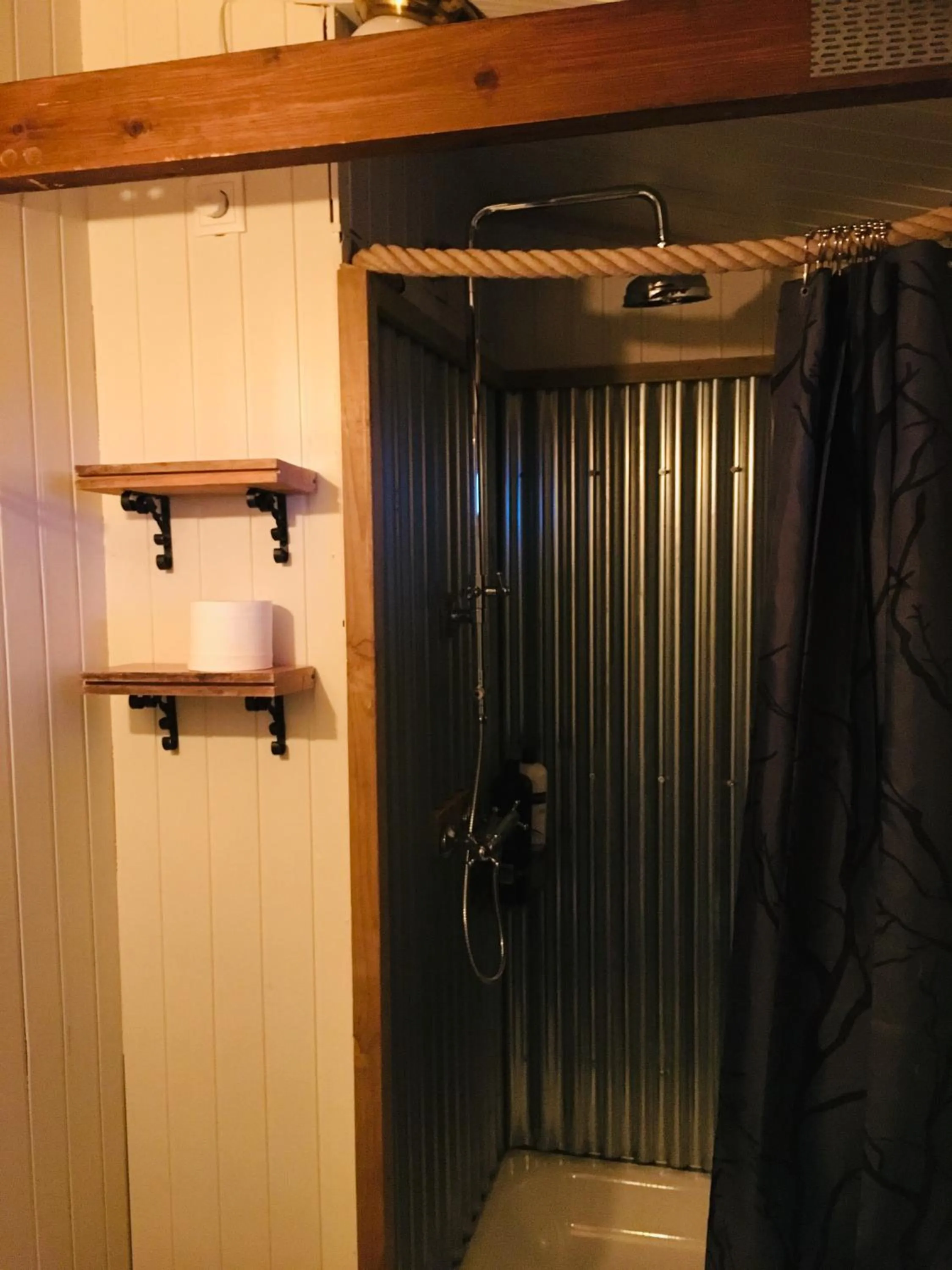 Bathroom in Mulakot Cosy Cabins