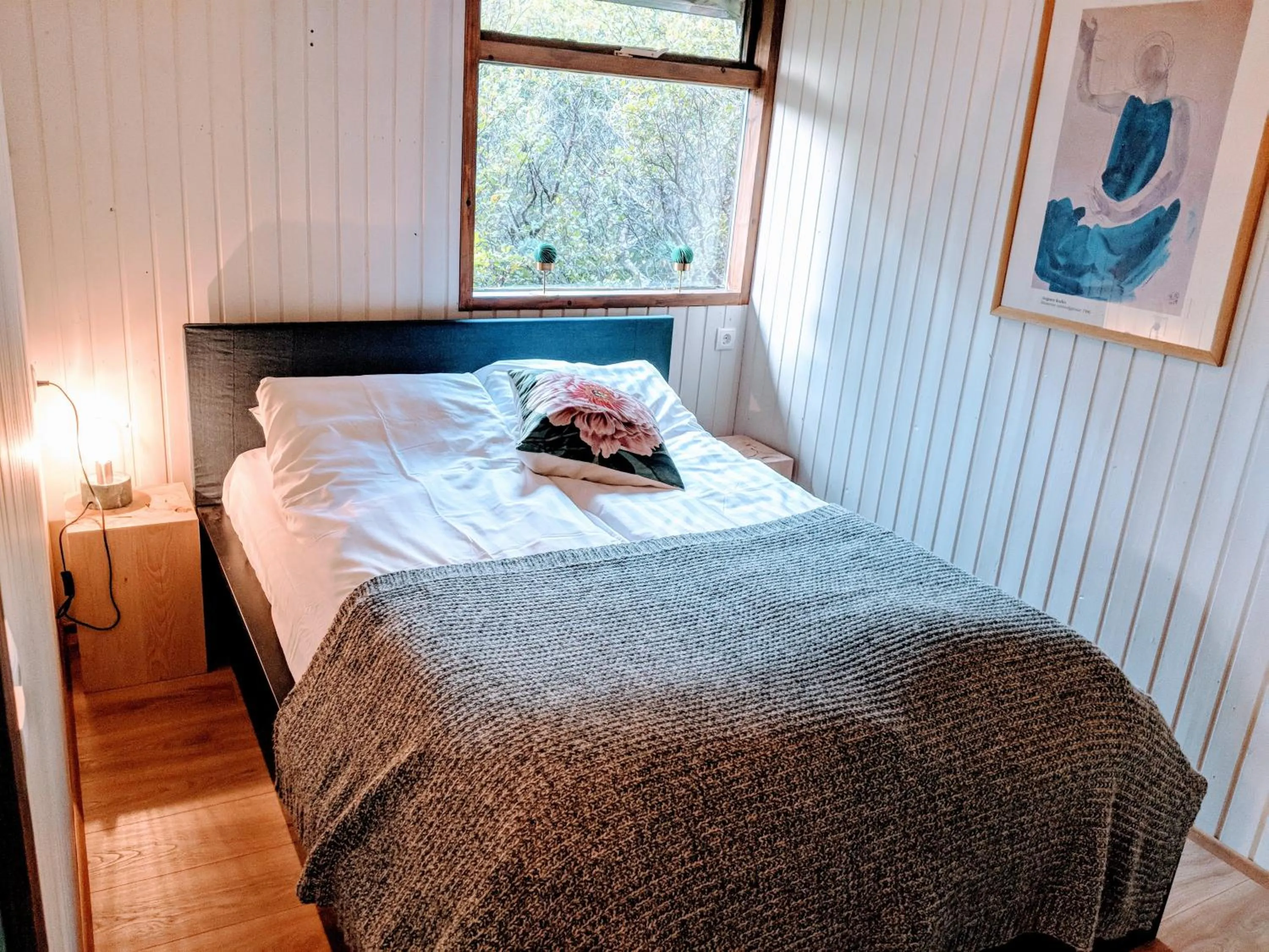 Bed in Mulakot Cosy Cabins