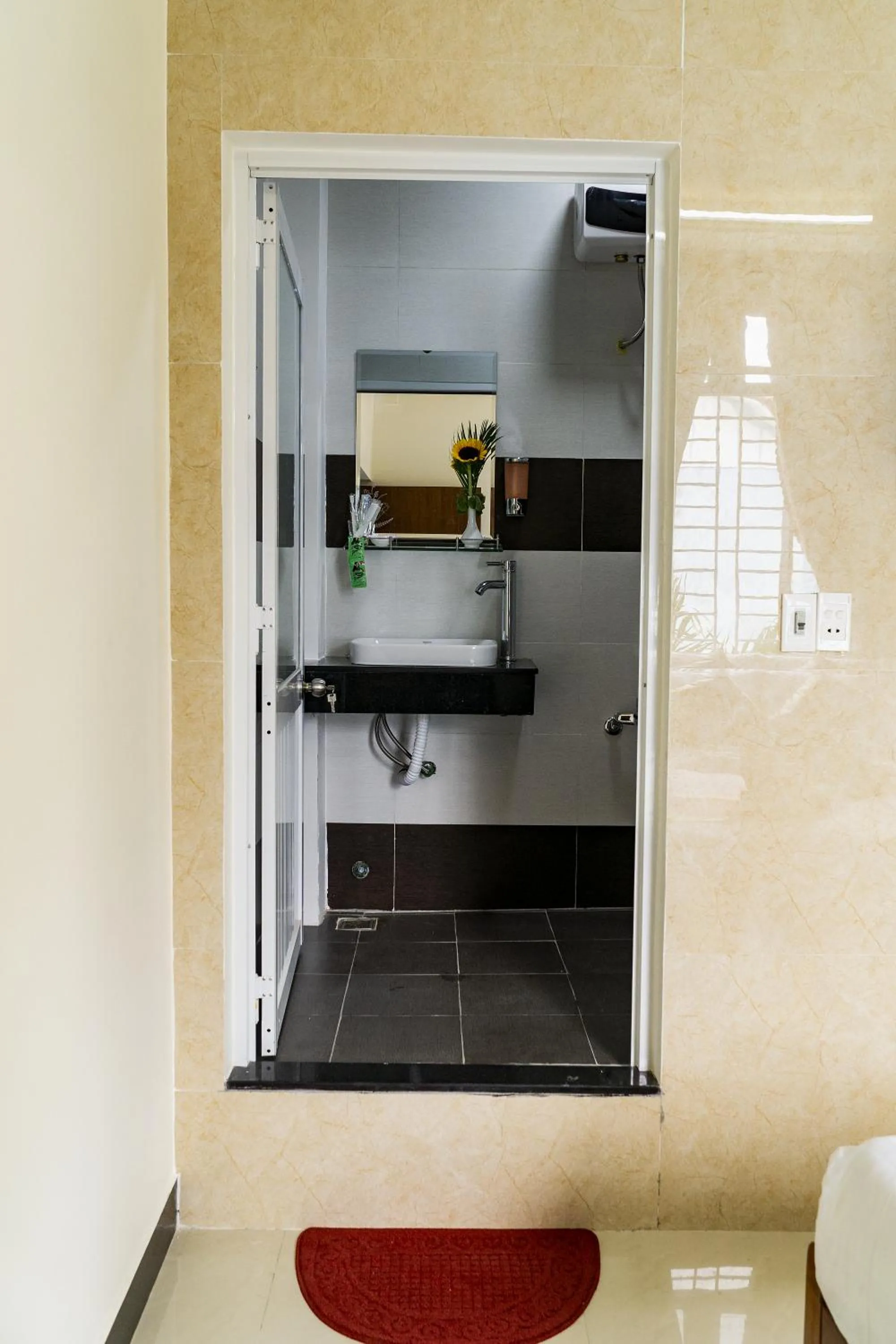 Shower in Golden Soulmate homestay