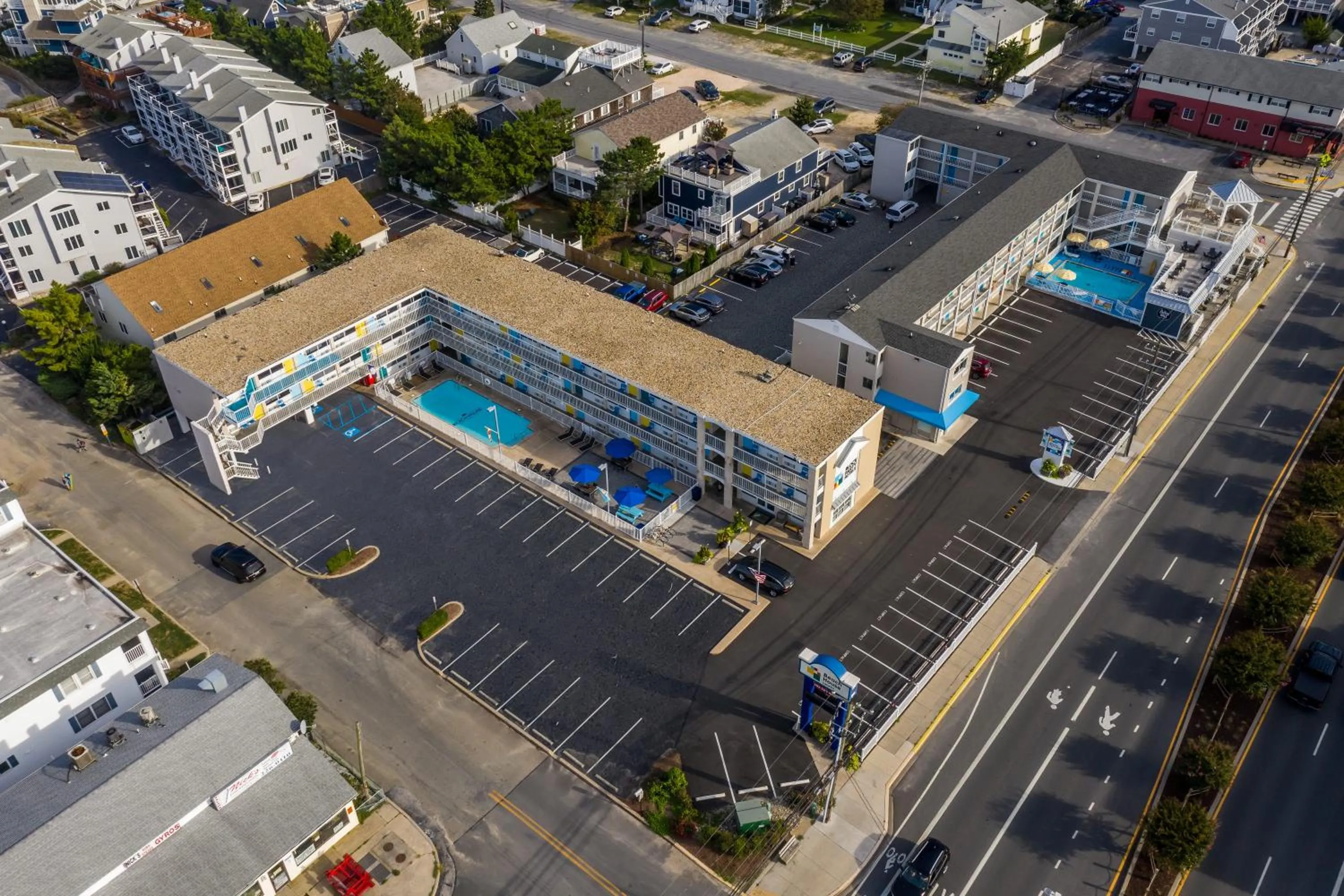 Summer in Beach House Dewey