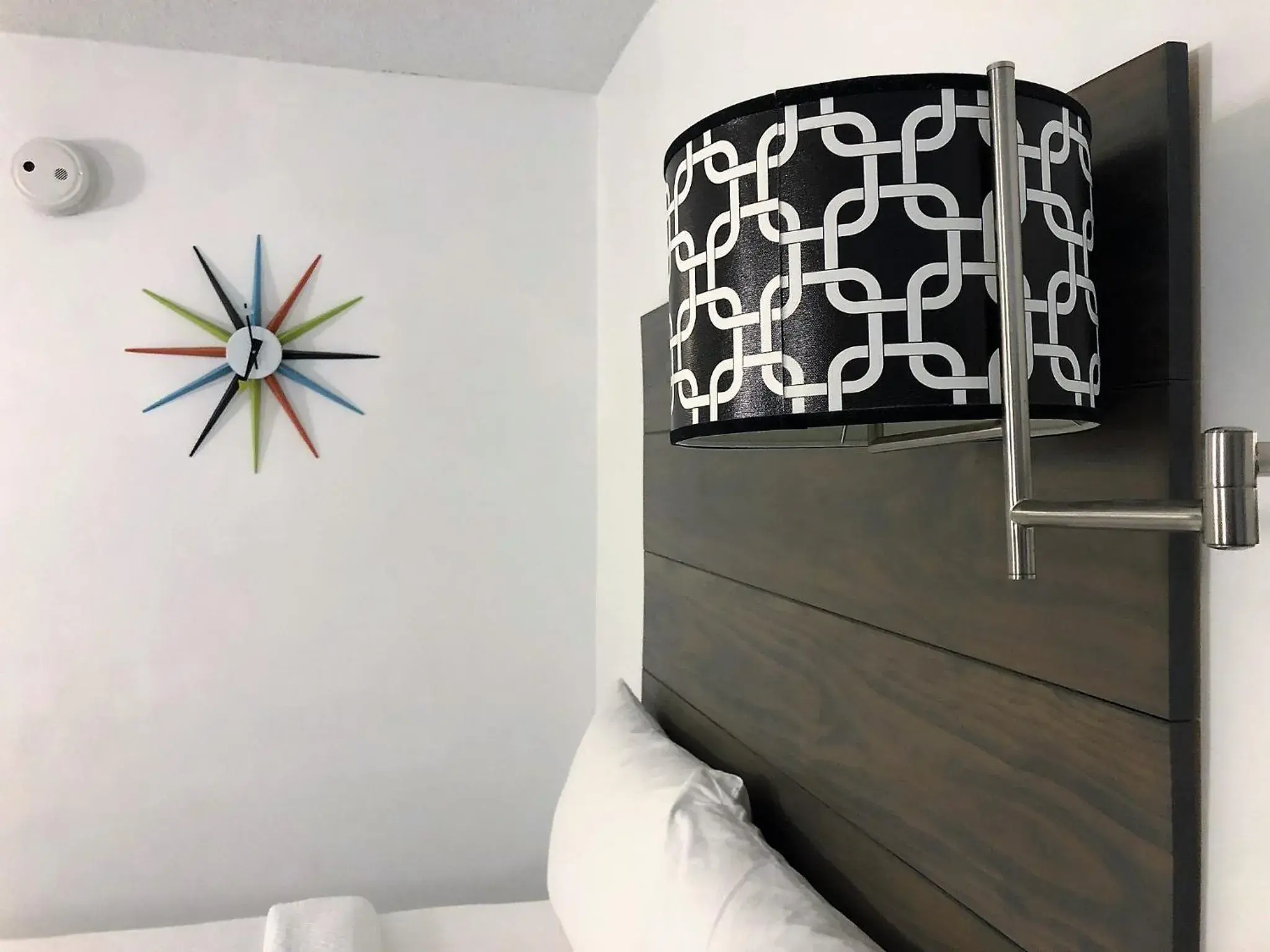 Decorative detail, Bed in Beach House Dewey Decorative detail, Bed in Beach House Dewey