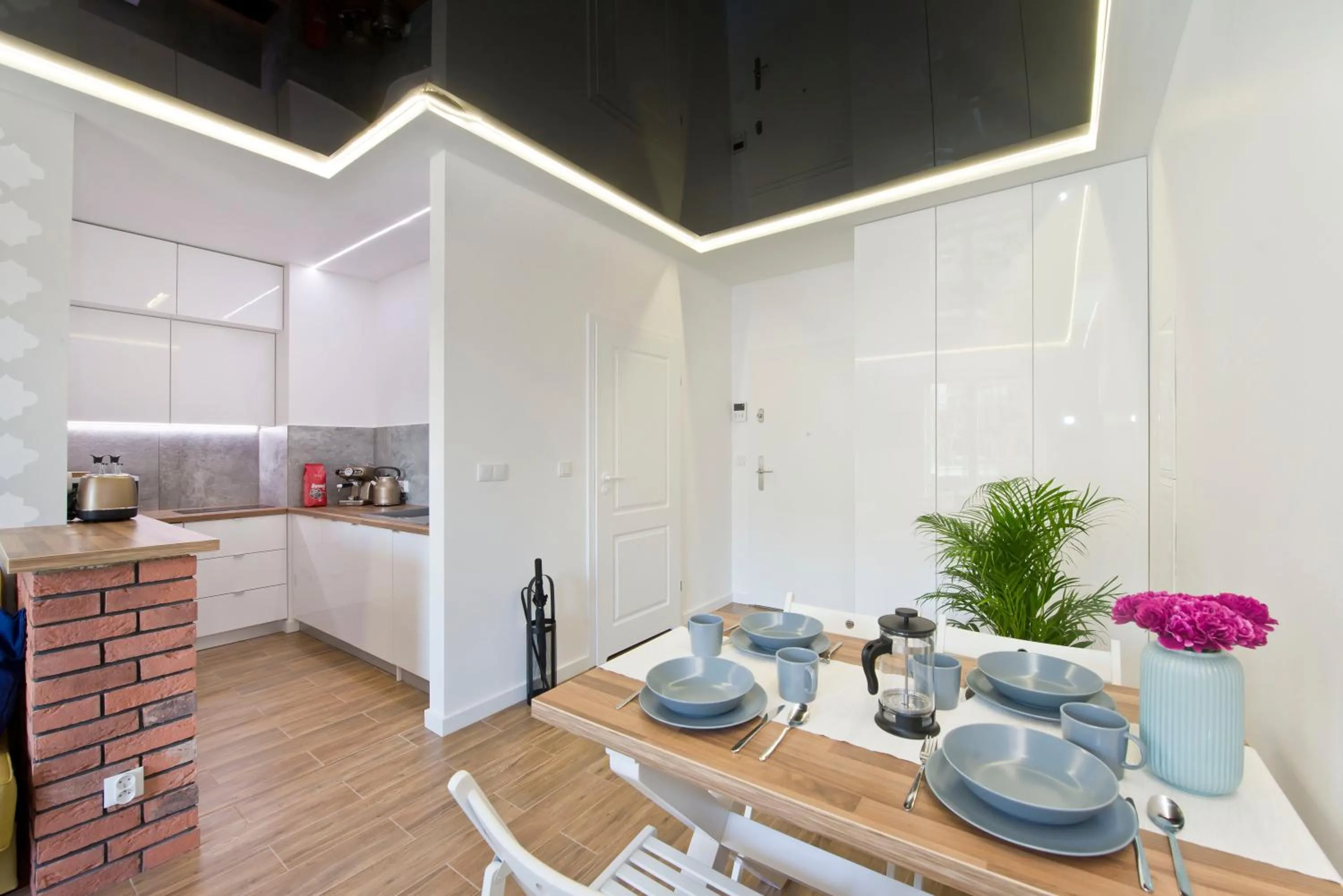 Kitchen or kitchenette in YOURAPART Rajska City Centre
