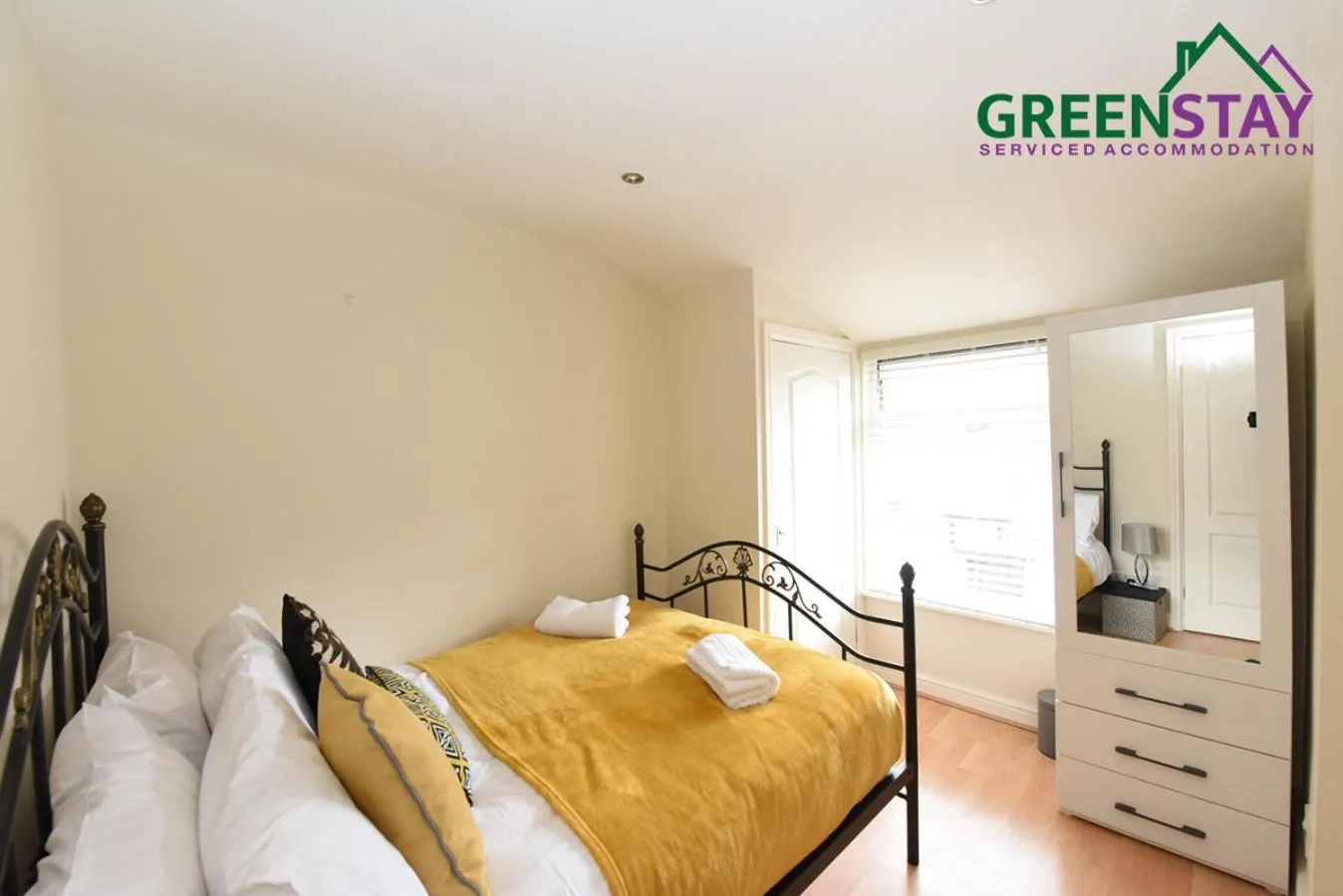 Bedroom, Bed in "Honeysuckle House Chester" by Greenstay Serviced Accommodation - Large 3 Bed House, Sleeps 6, Perfect For Contractors, Business Travellers, Families & Groups