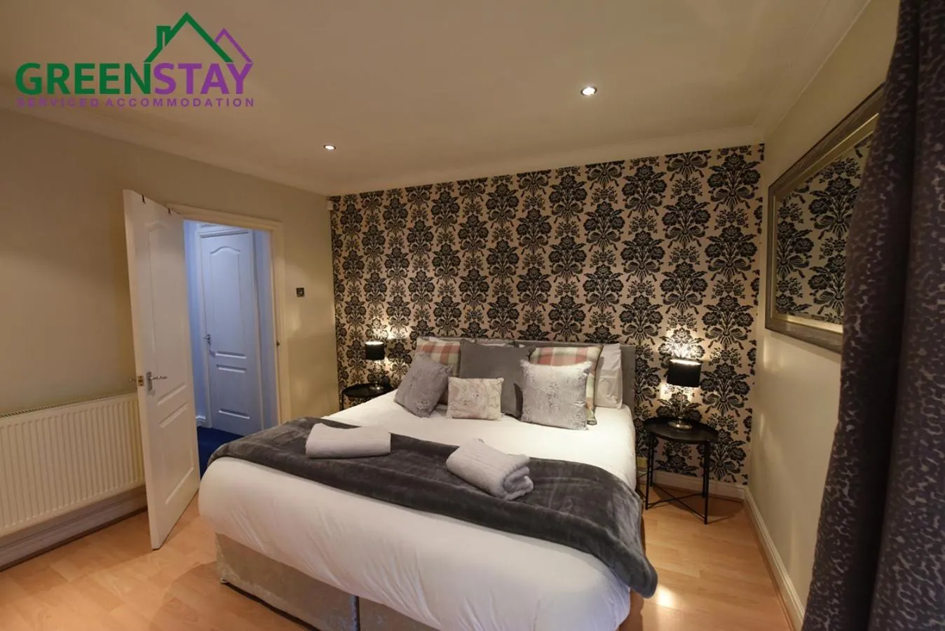 Bedroom, Bed in "Honeysuckle House Chester" by Greenstay Serviced Accommodation - Large 3 Bed House, Sleeps 6, Perfect For Contractors, Business Travellers, Families & Groups