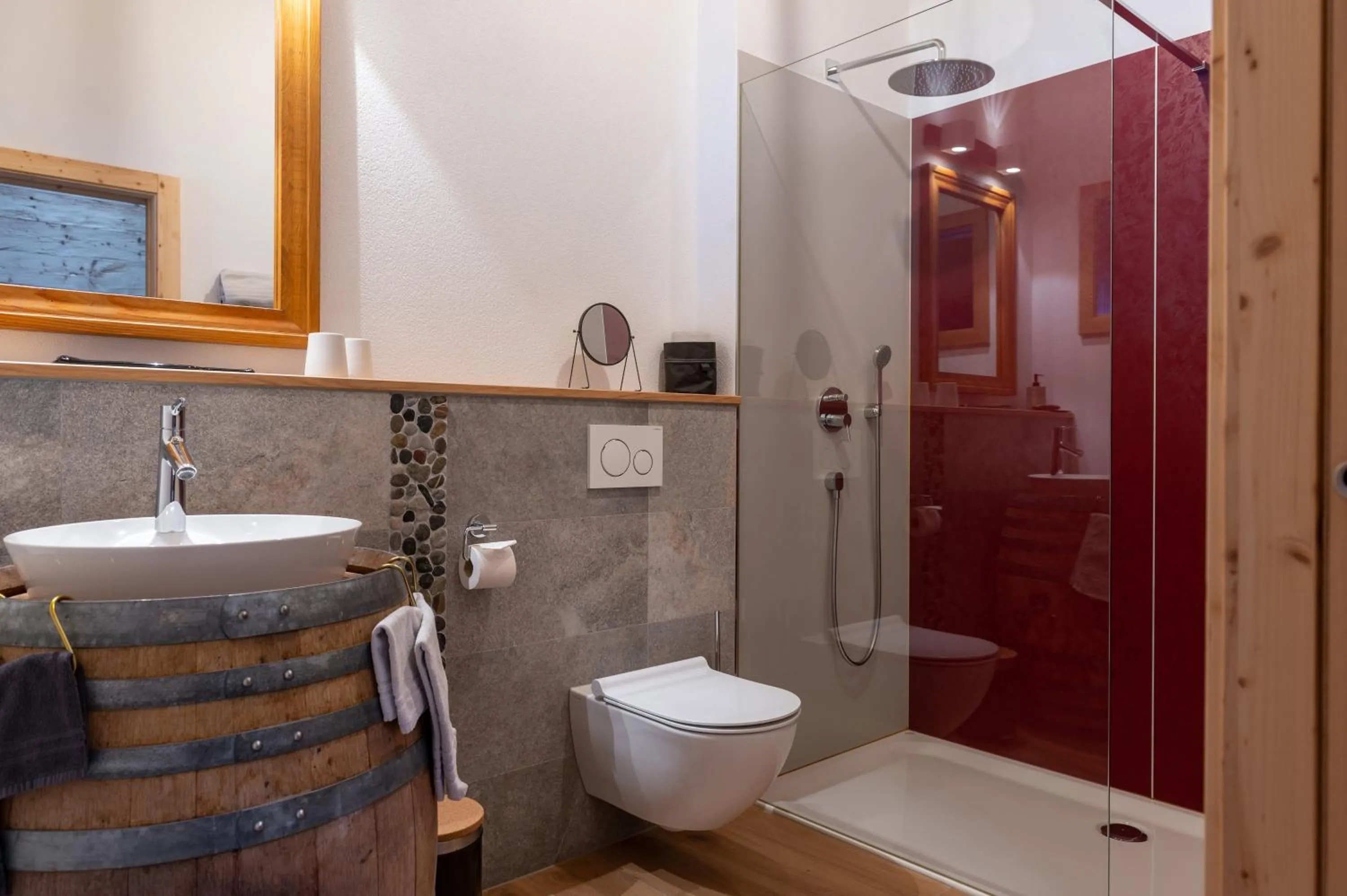 Shower in Chalet Diognysos B&B, Wellness & Boutique Hotel