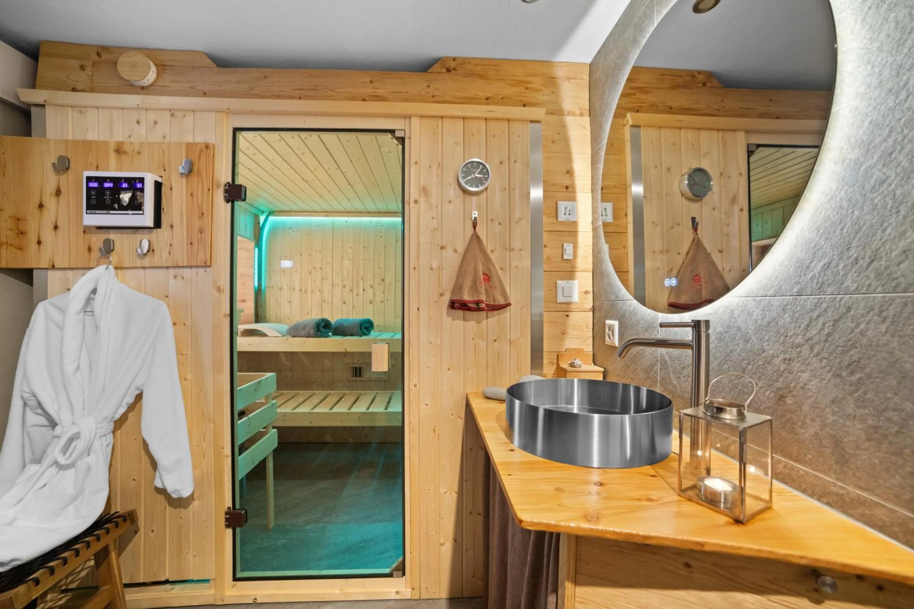 Sauna in Chalet Diognysos B&B, Wellness & Boutique Hotel