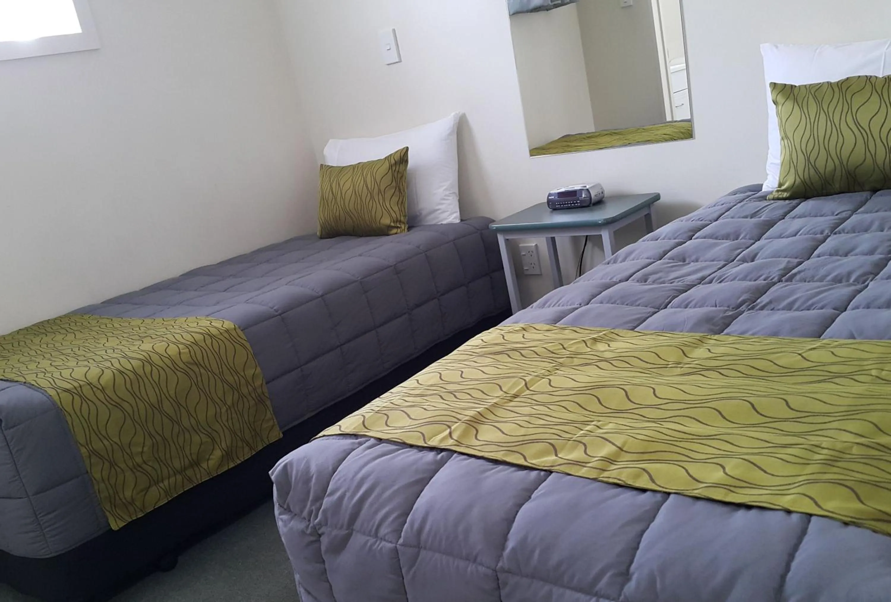 Bed in Avon City Motel