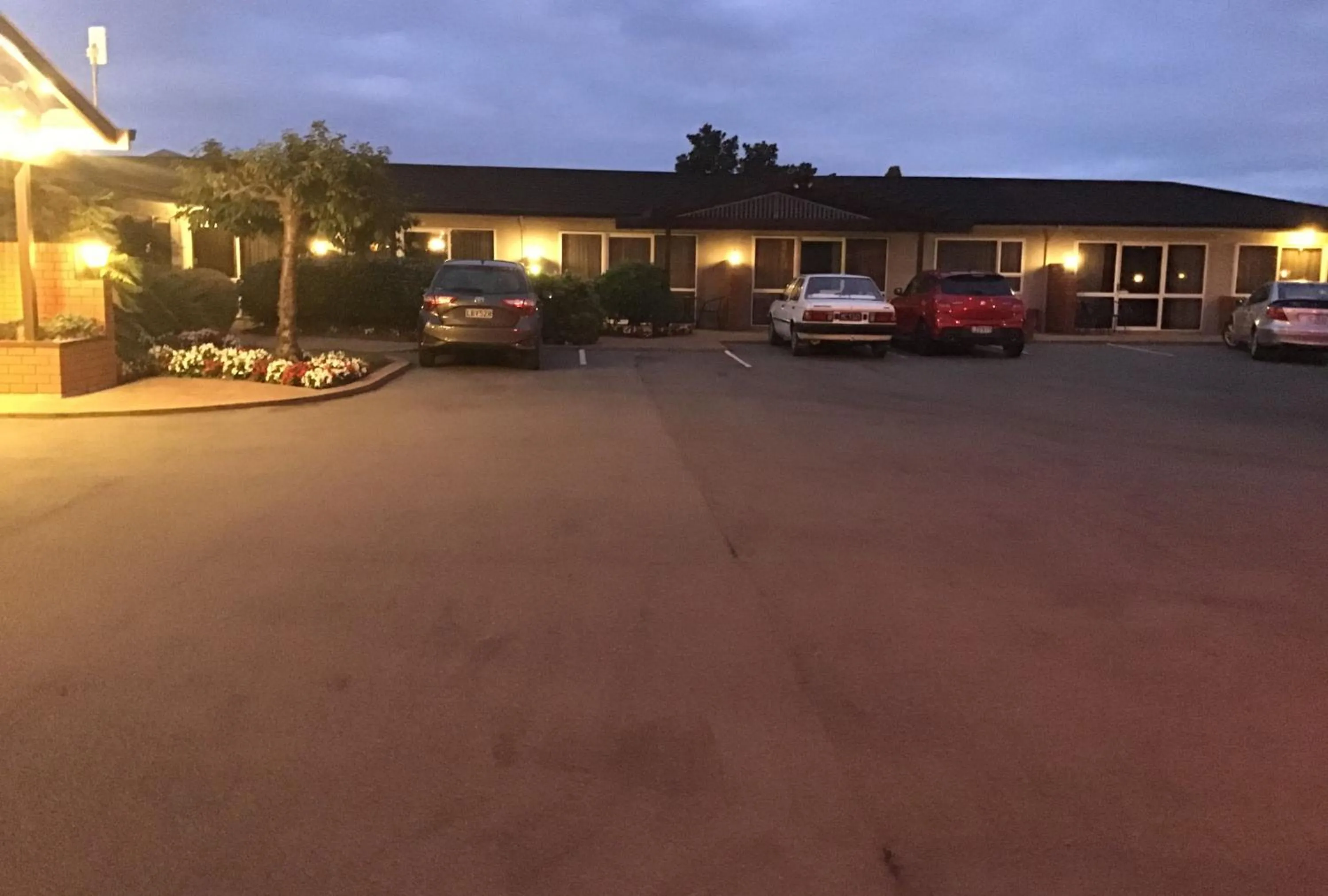 Property building in Avon City Motel