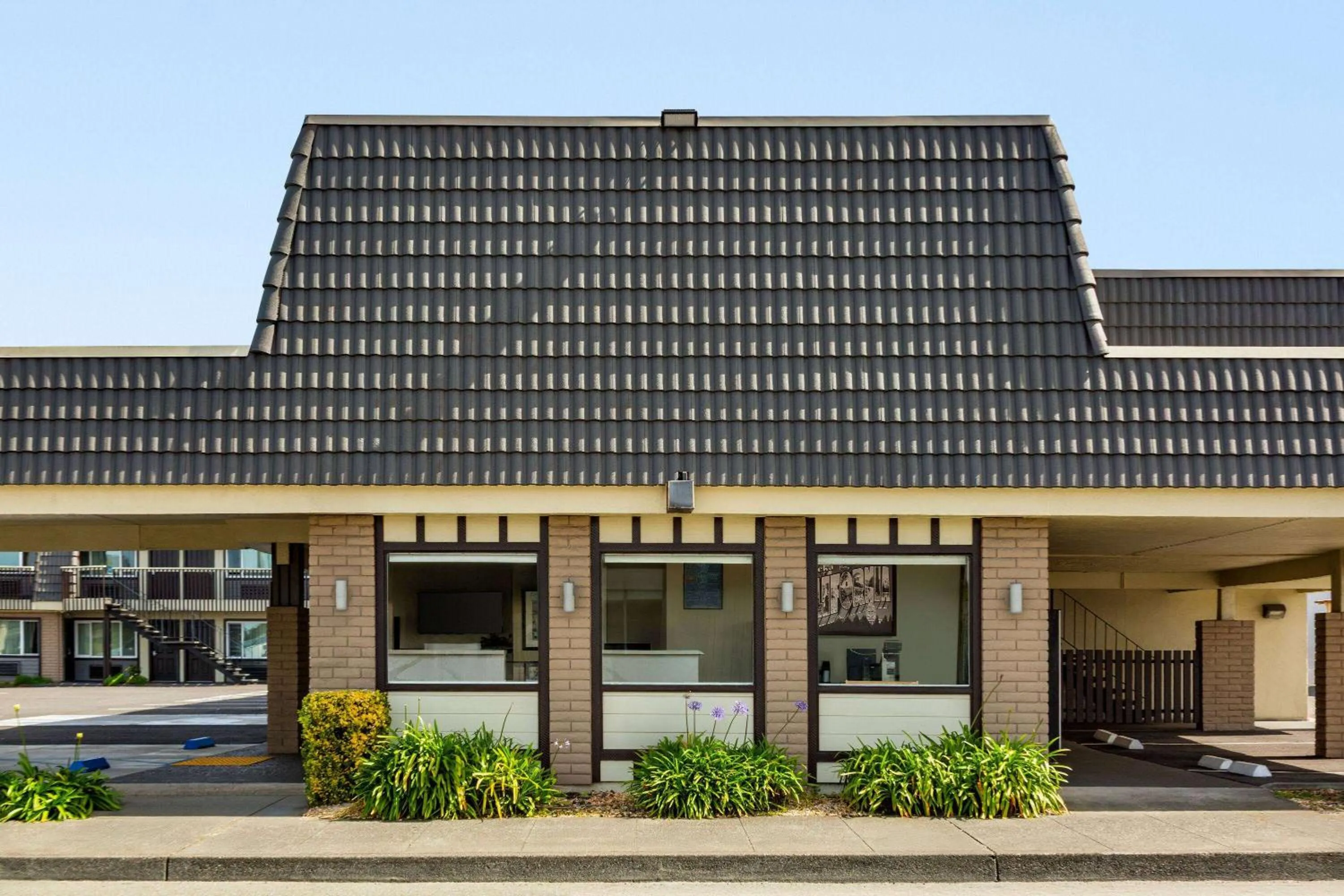 Property building in Super 8 by Wyndham Eureka